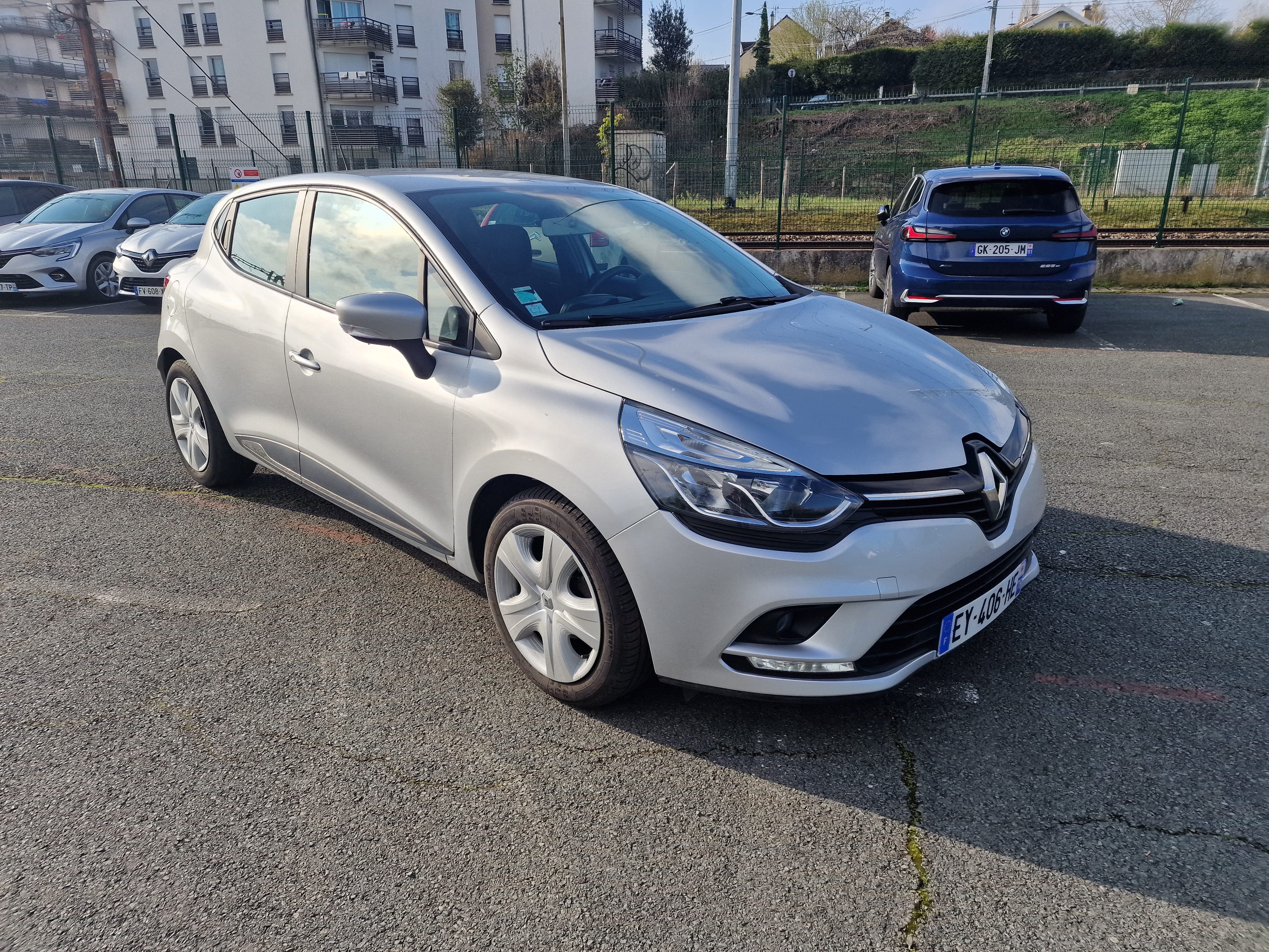 Renault Clio avec Climatisation