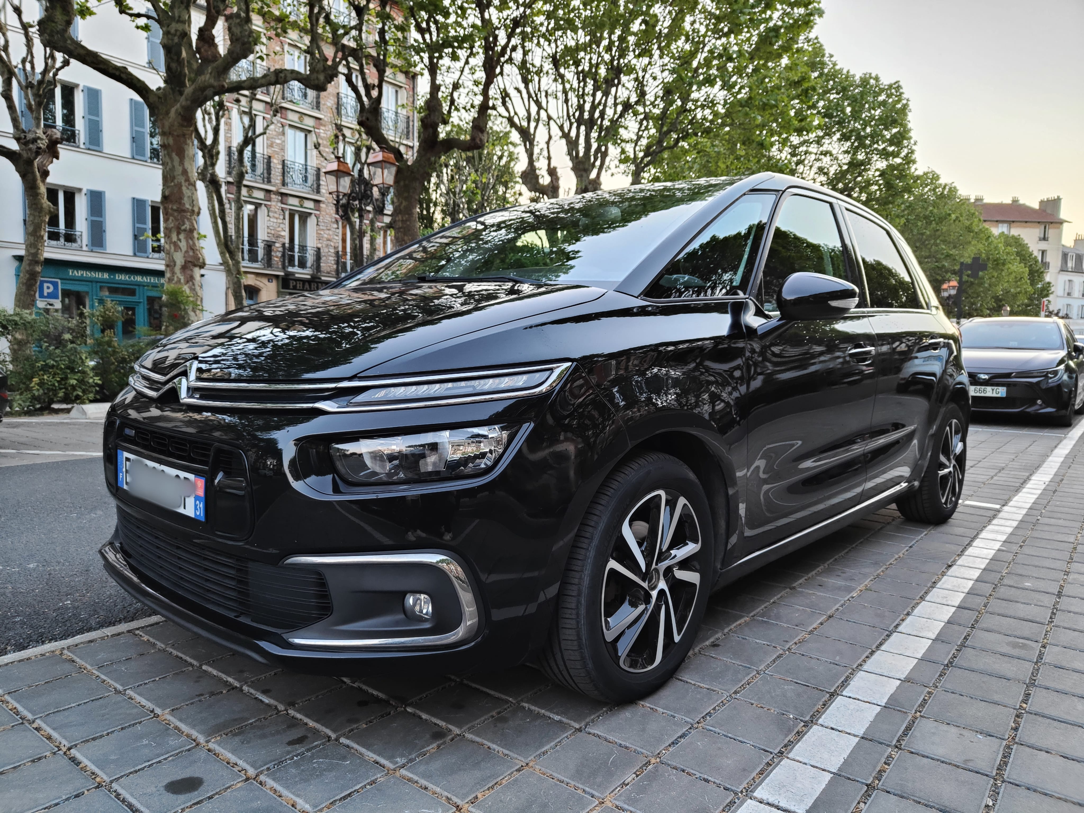 Citroen C4 Picasso, 2017, Essence 98