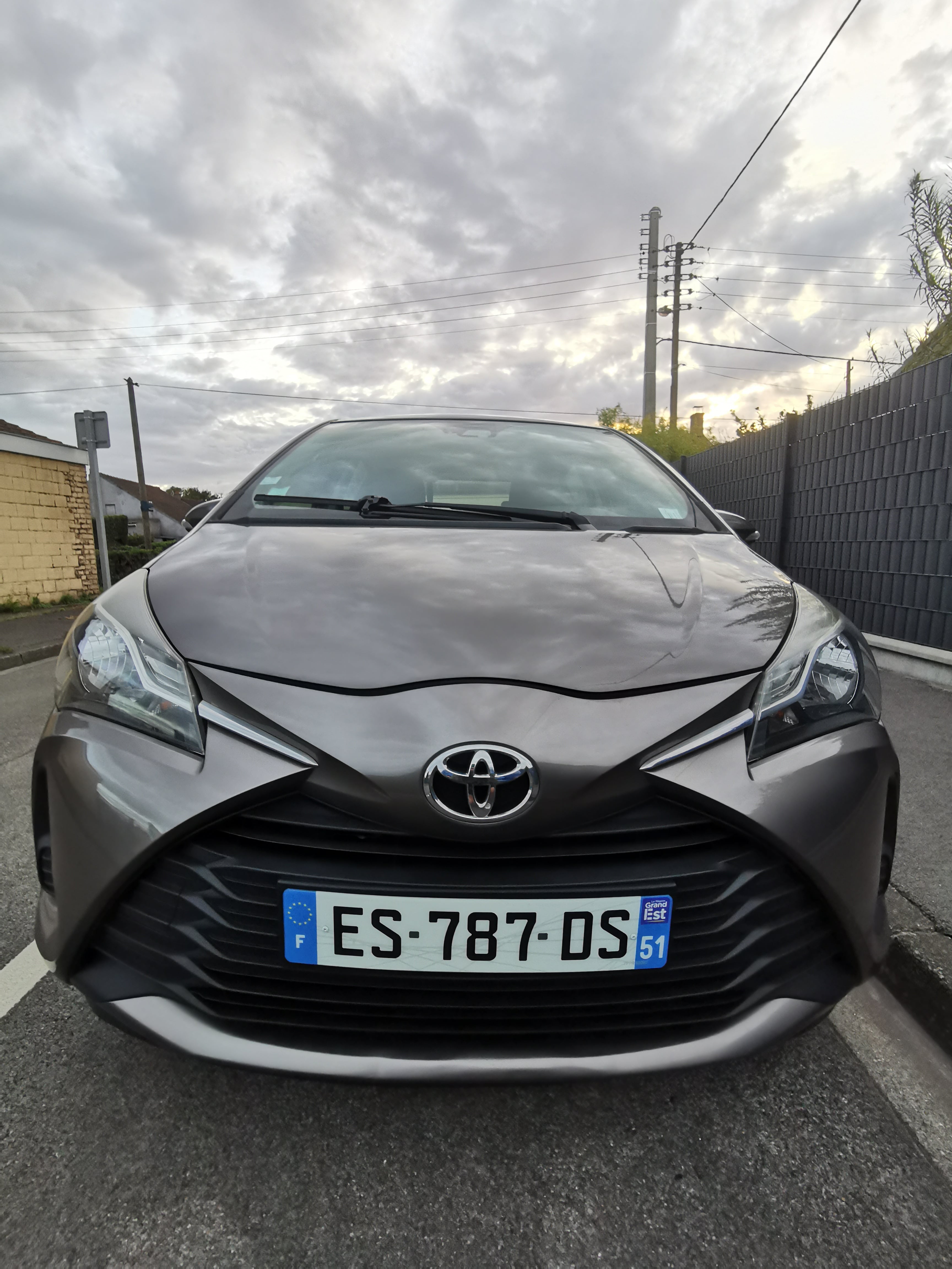 Toyota Yaris 1.0 Essence