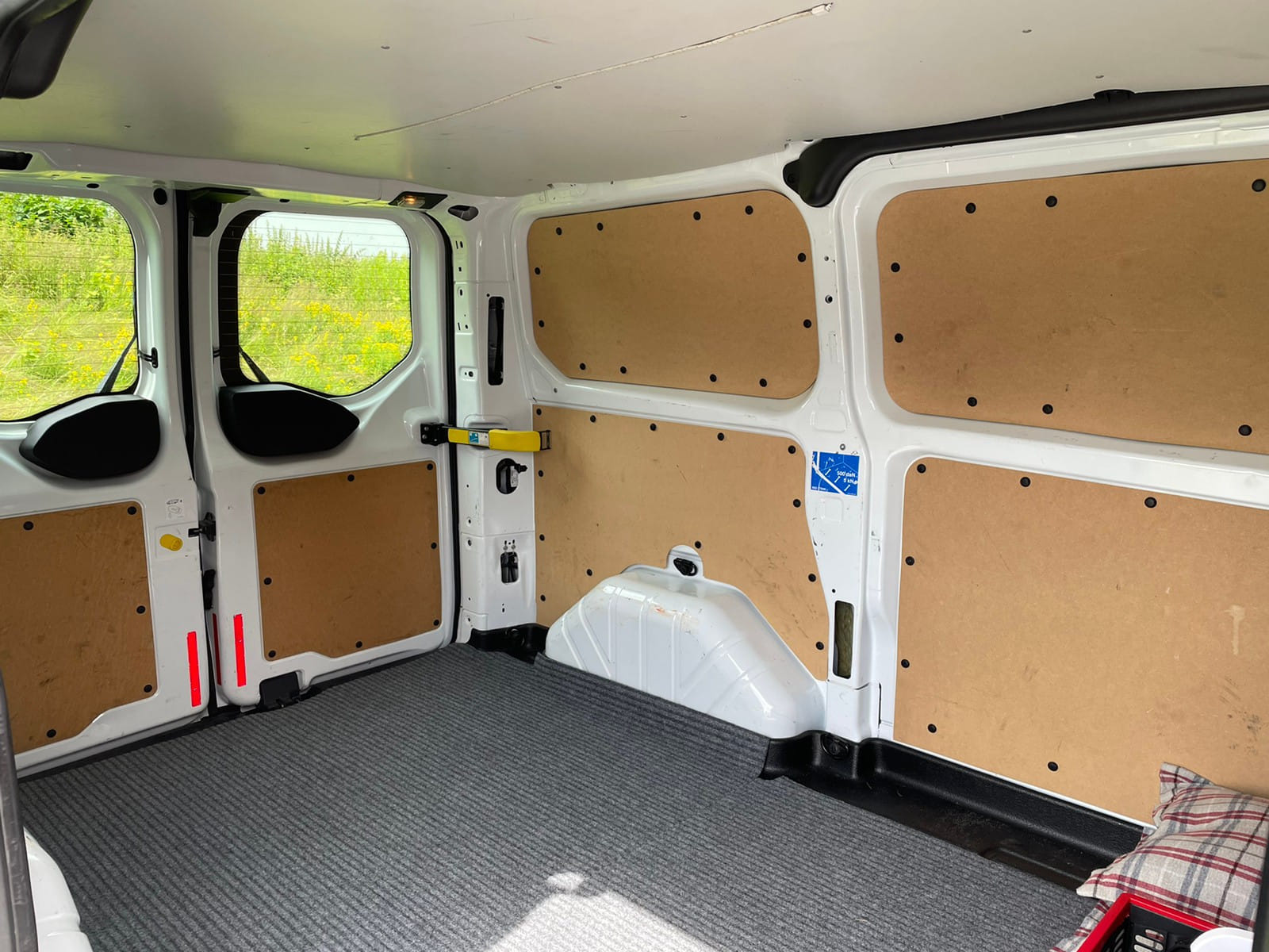 Ford Transit Custom Varebil 125 HK (92 kW) med Lydinngang