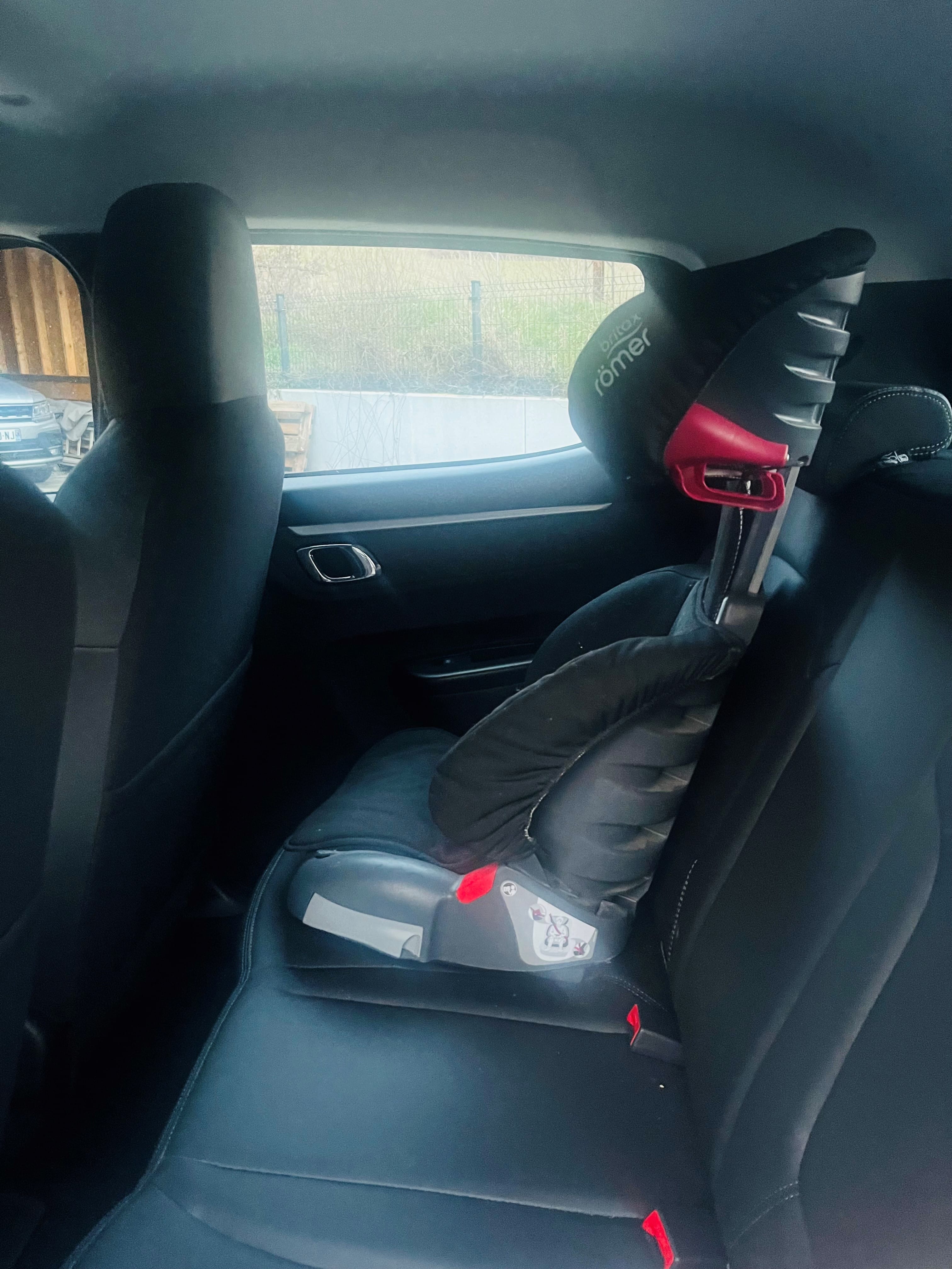 Dacia Spring avec GPS