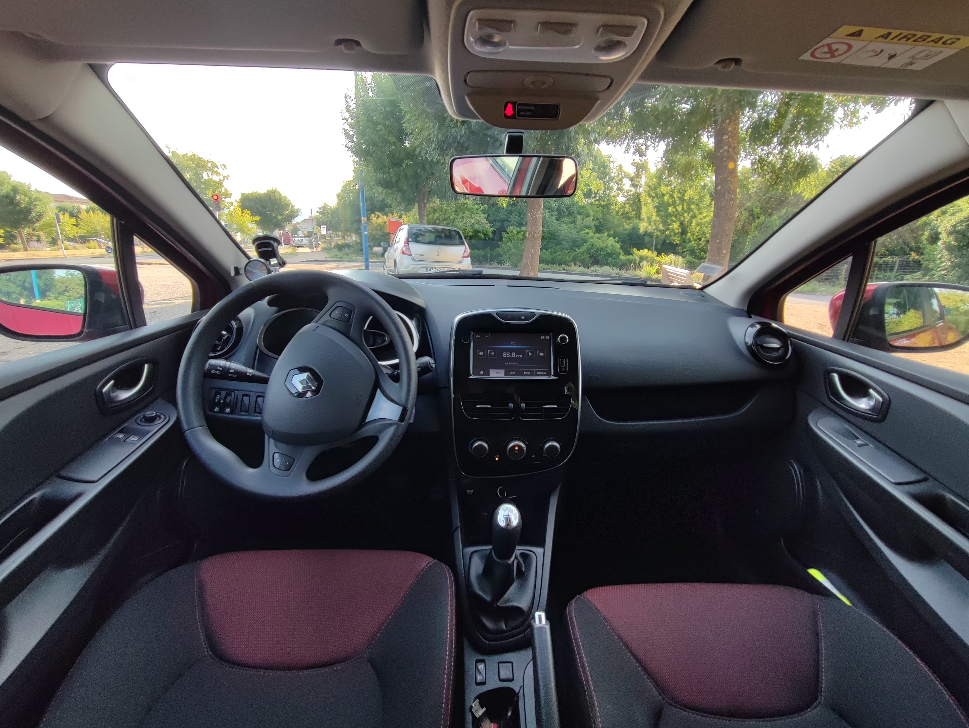 Renault Clio avec Régulateur de vitesse