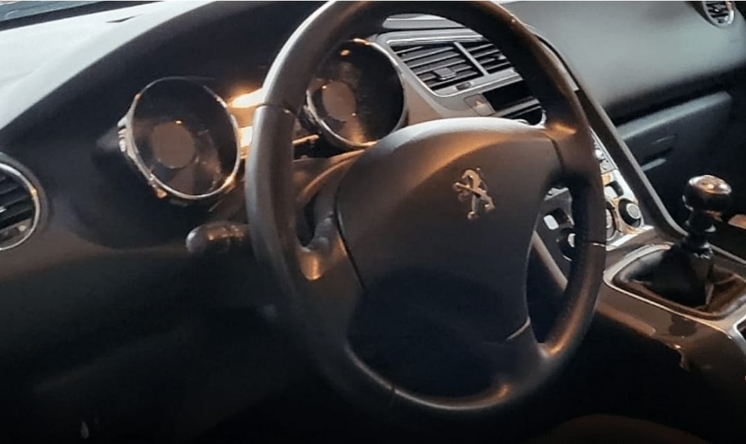 Peugeot 5008 1.6 HDI 7 places avec Régulateur de vitesse