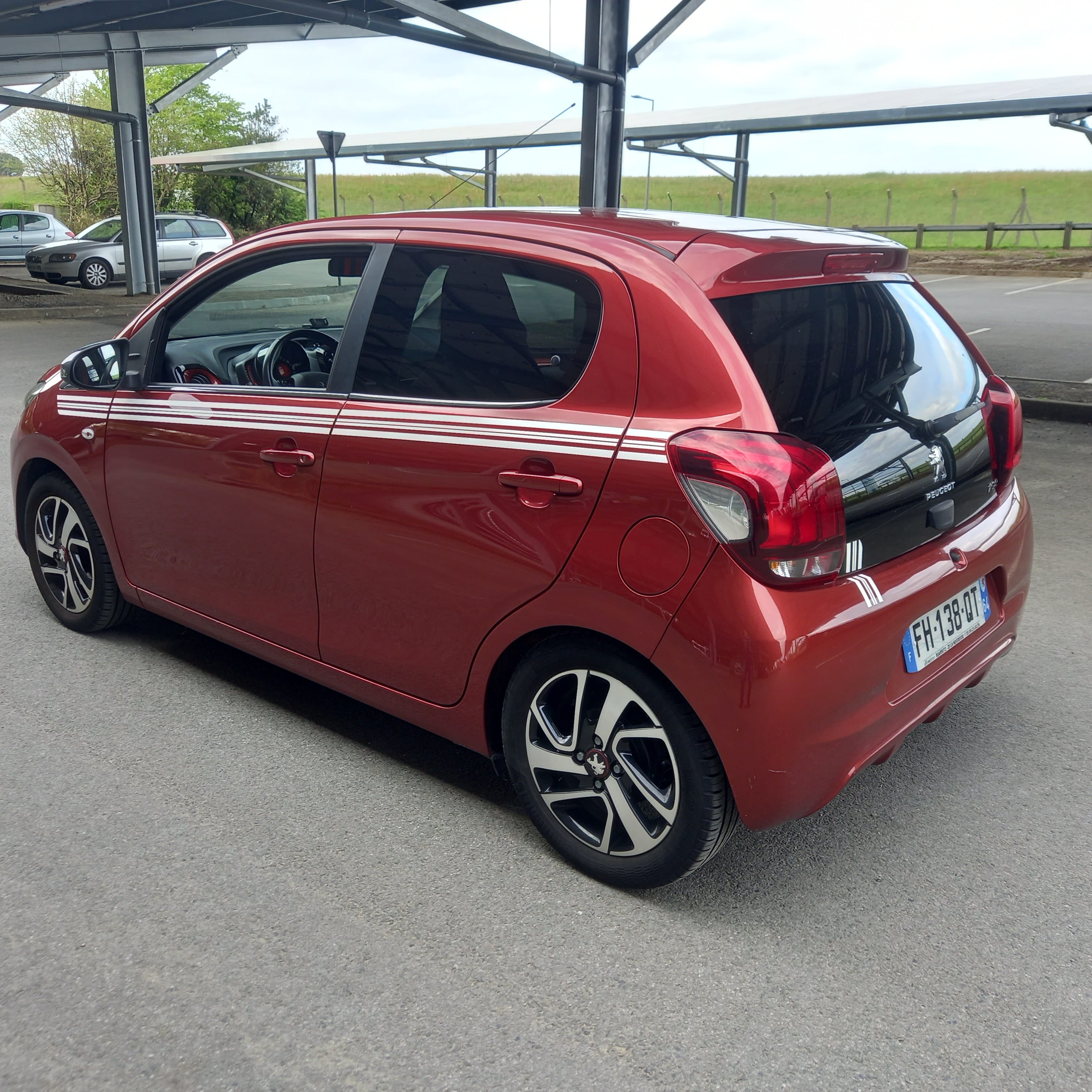 Peugeot 108 COLLECTION BORDEAUX