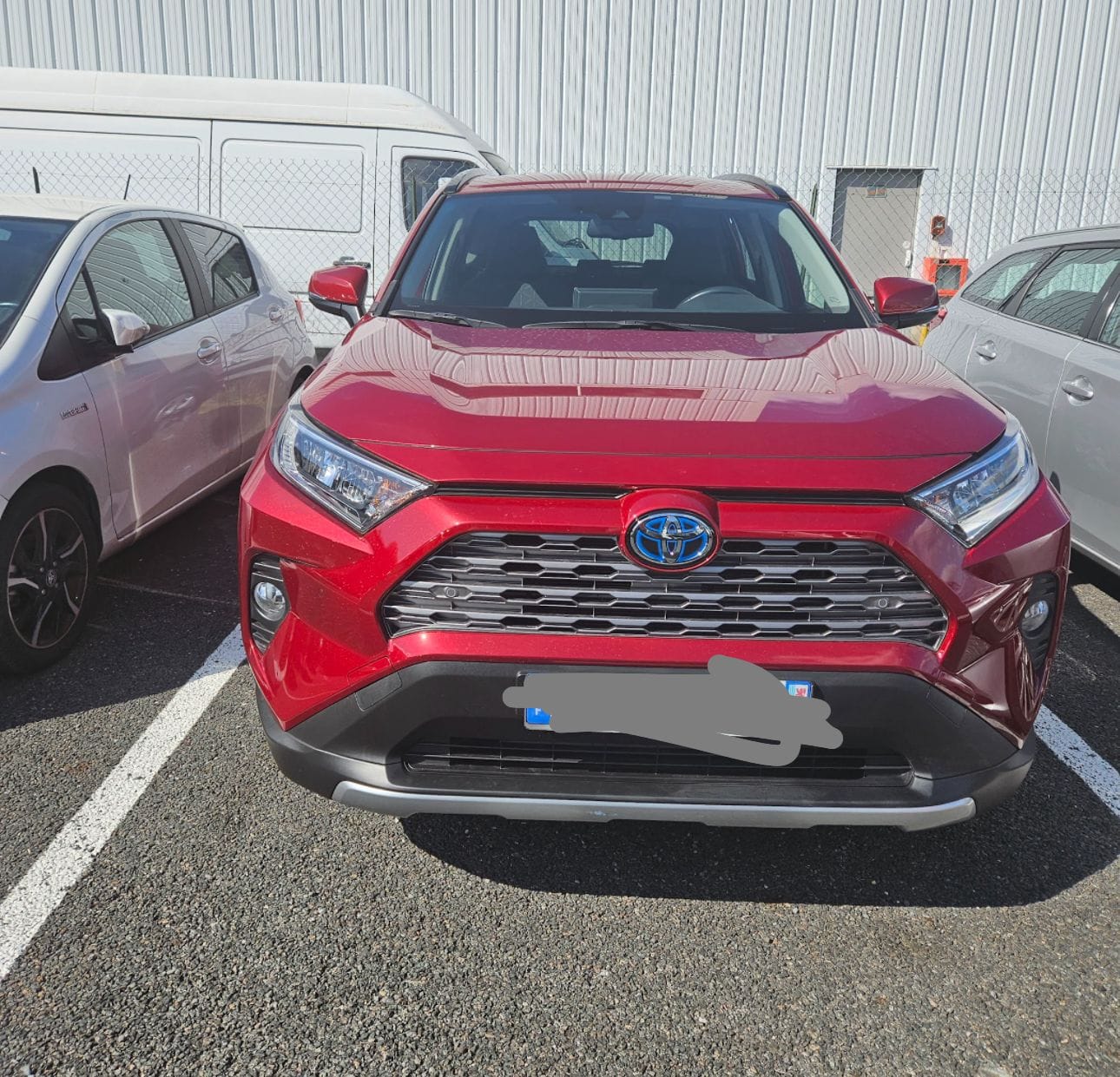 Toyota Rav4 Hybride avec GPS