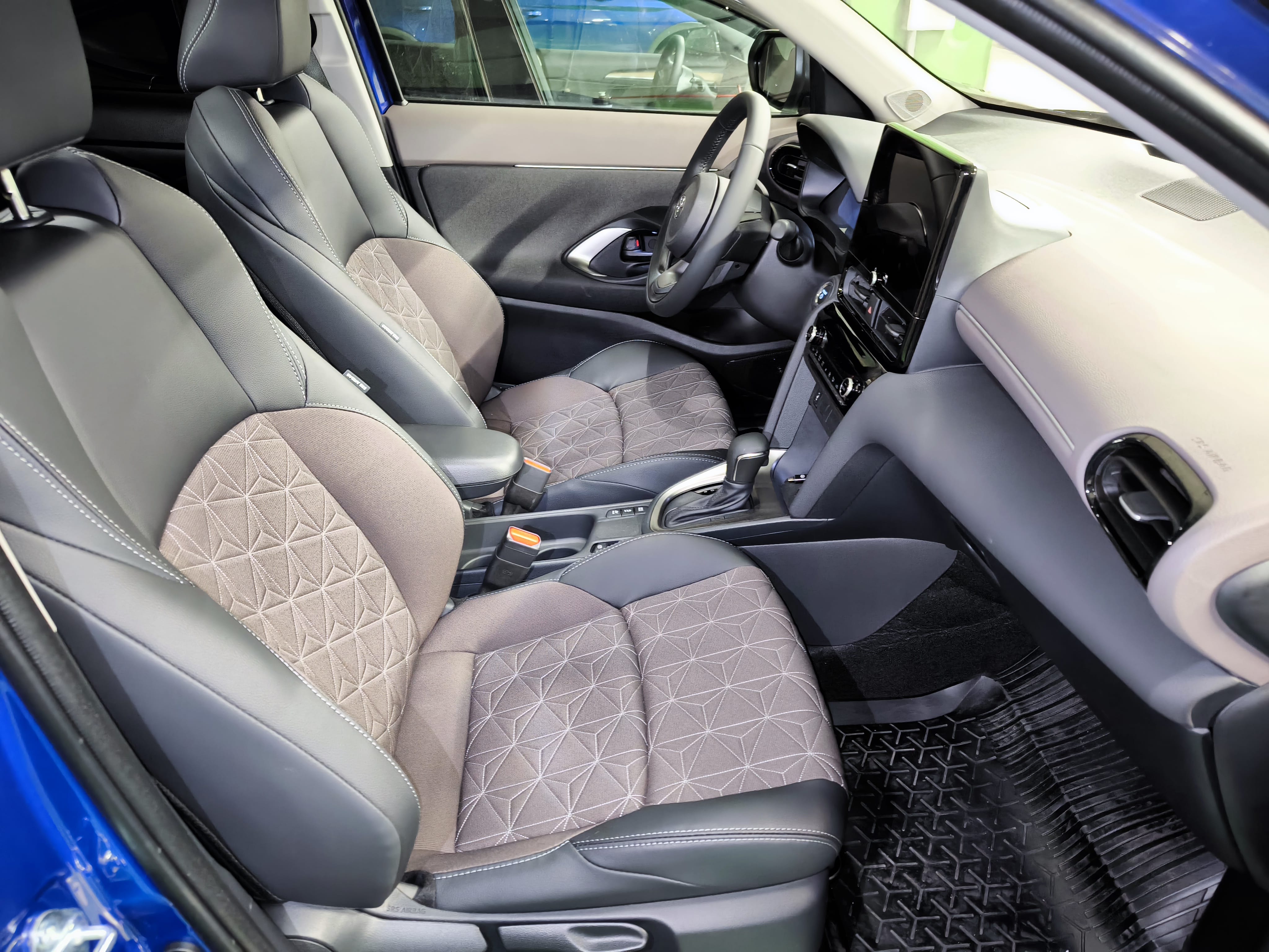 Toyota Yaris Cross con Aire acondicionado