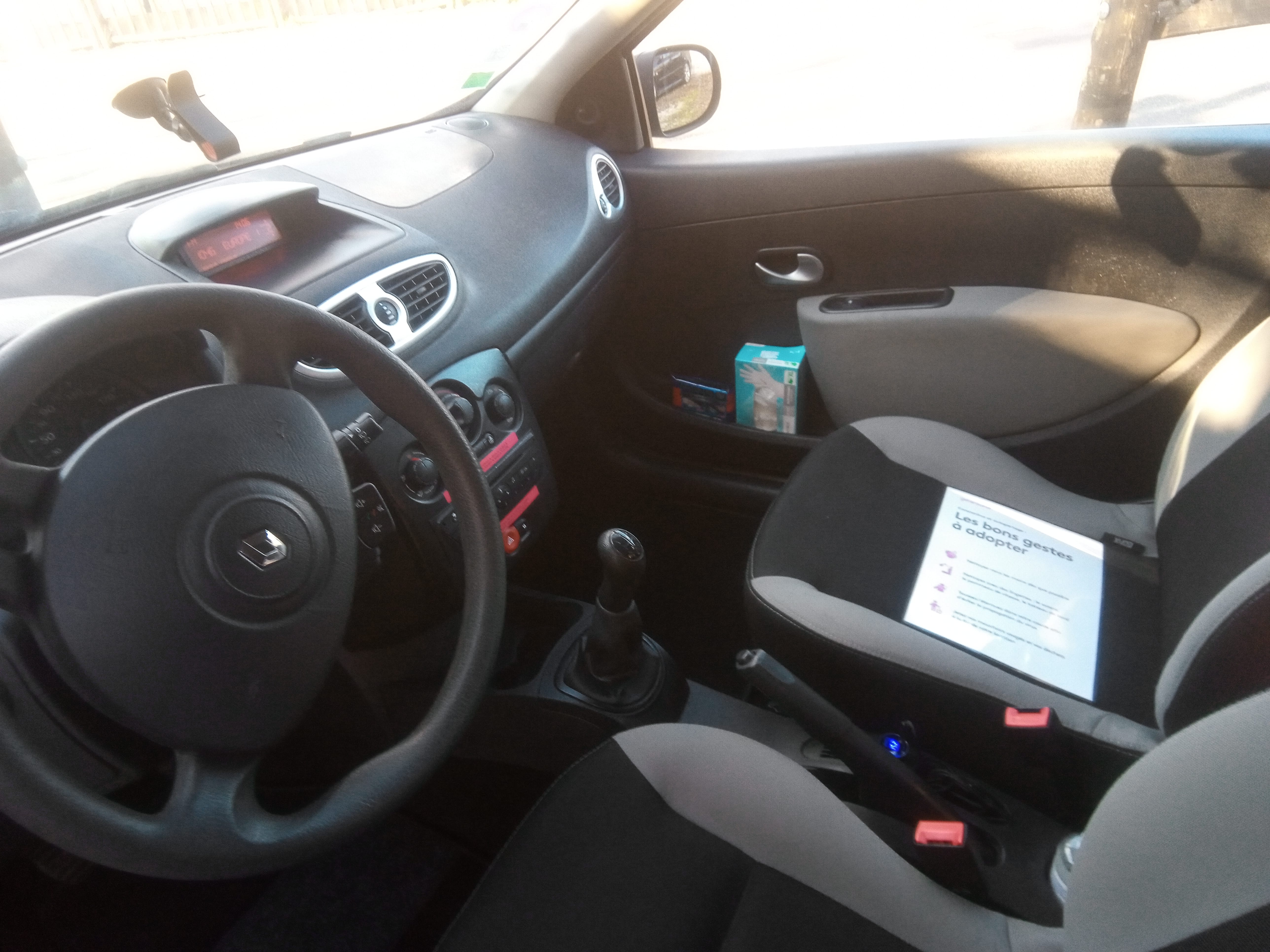 Renault Clio avec GPS