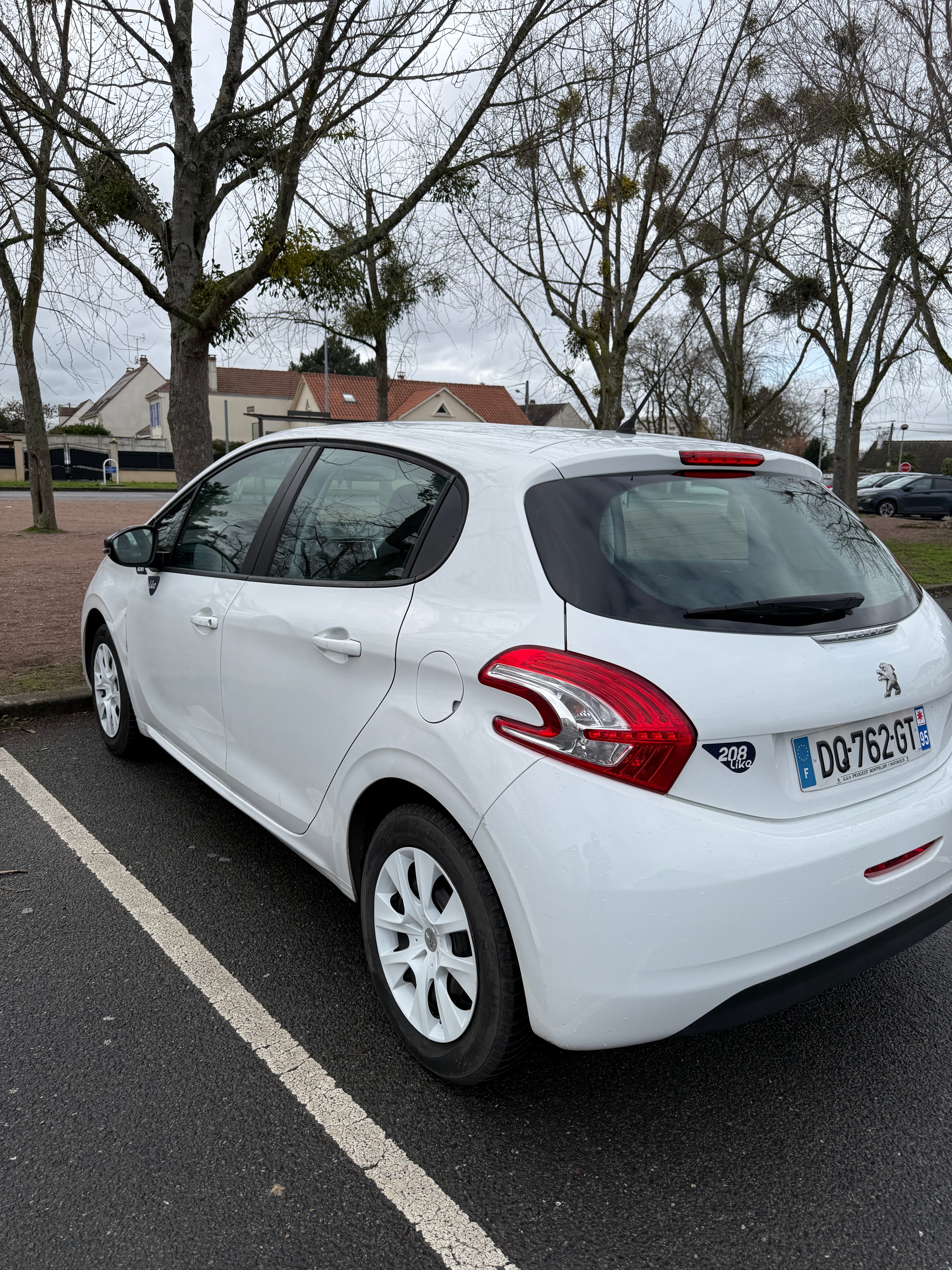 Peugeot 208 avec Climatisation