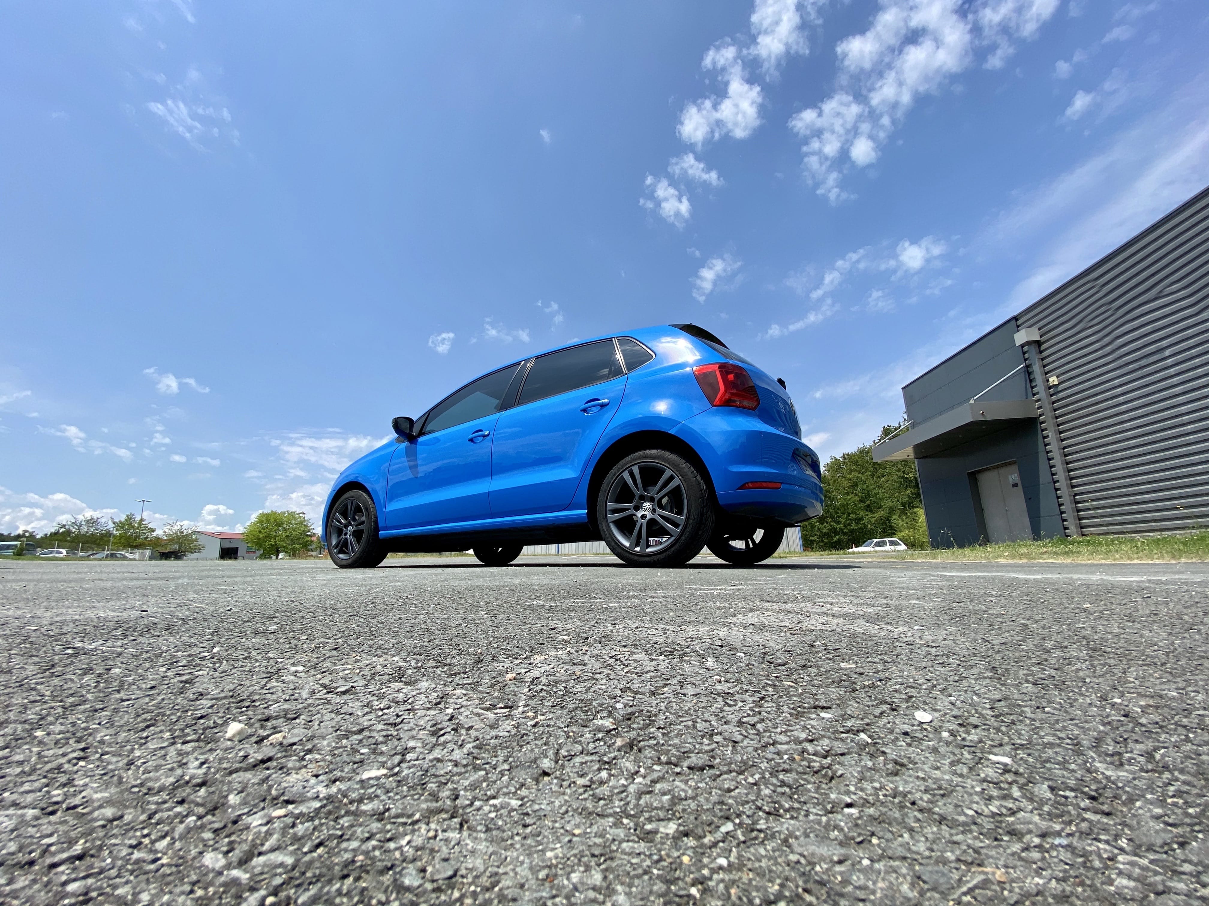 Volkswagen Polo  Louez la Volkswagen Polo TDI – Dynamisme, Confort et Économie de Carburant ! avec Régulateur de vitesse