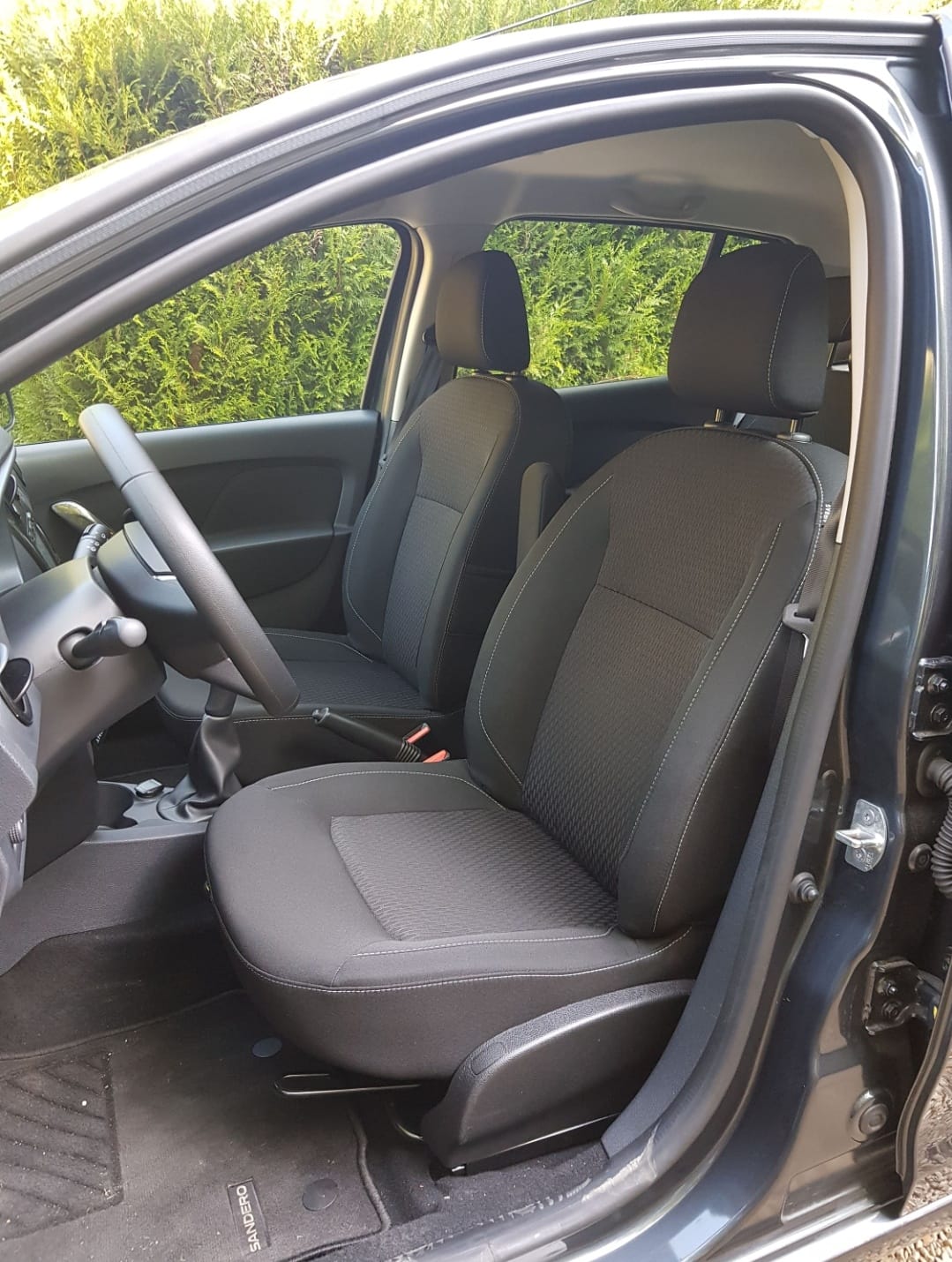 Dacia Sandero Lauréate avec Régulateur de vitesse