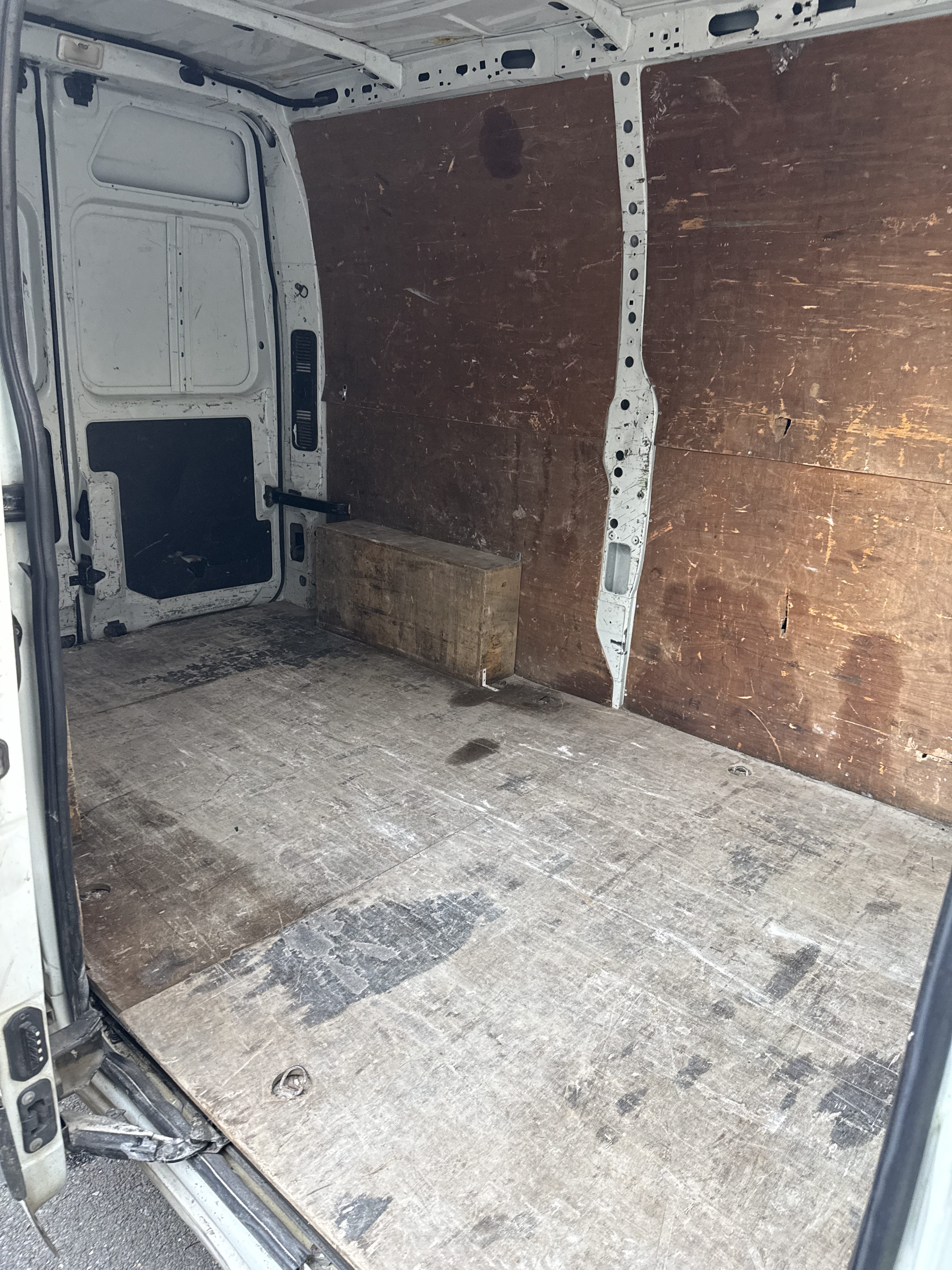 Renault Master DCI 100 L2H2