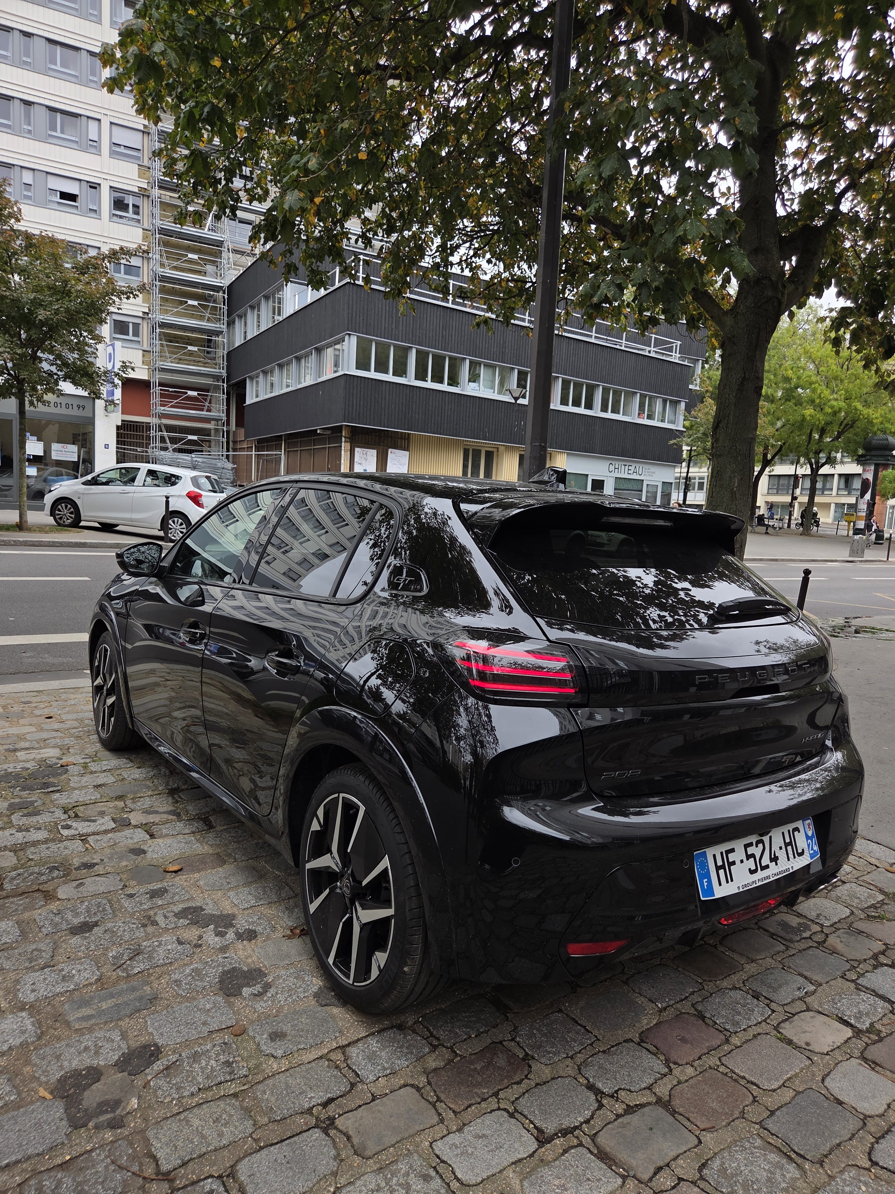 Peugeot 208 avec Climatisation