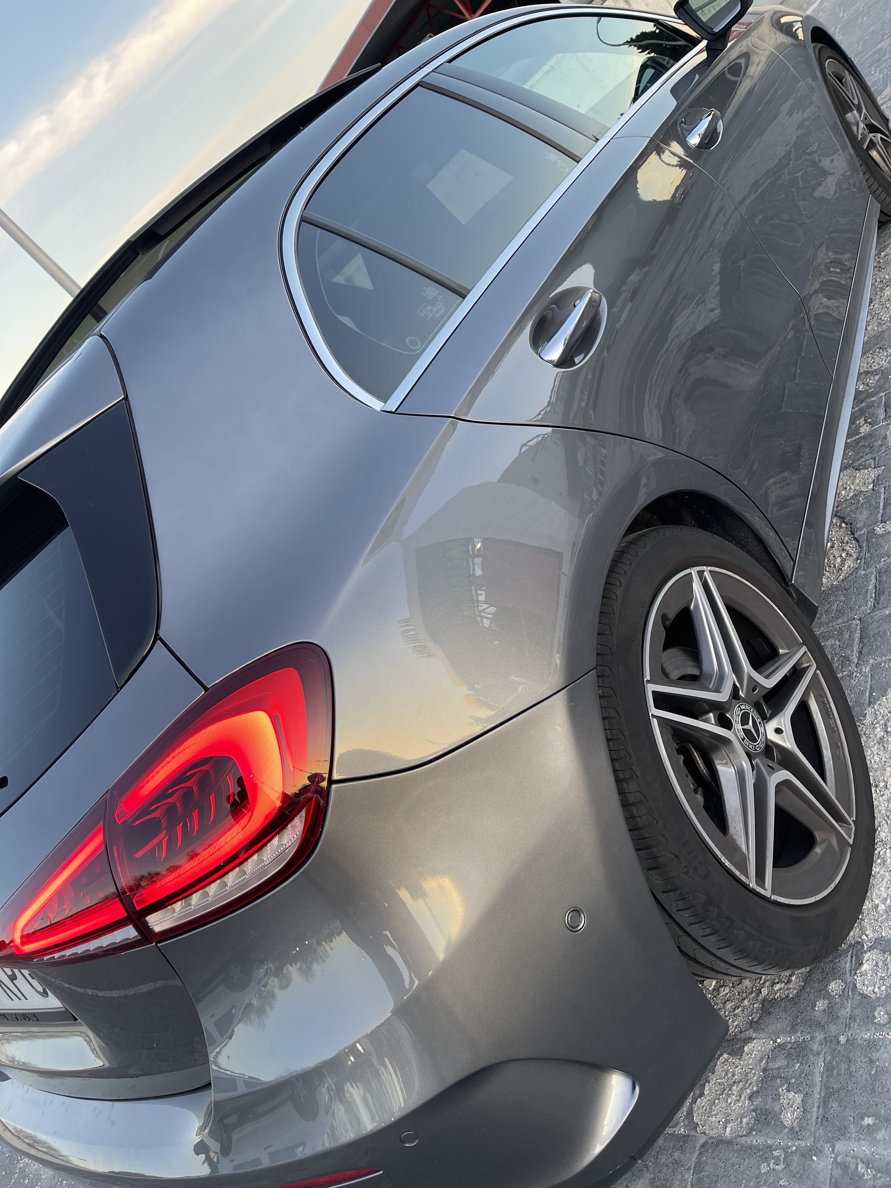 Mercedes-Benz Clase A 2.0 con Aire acondicionado
