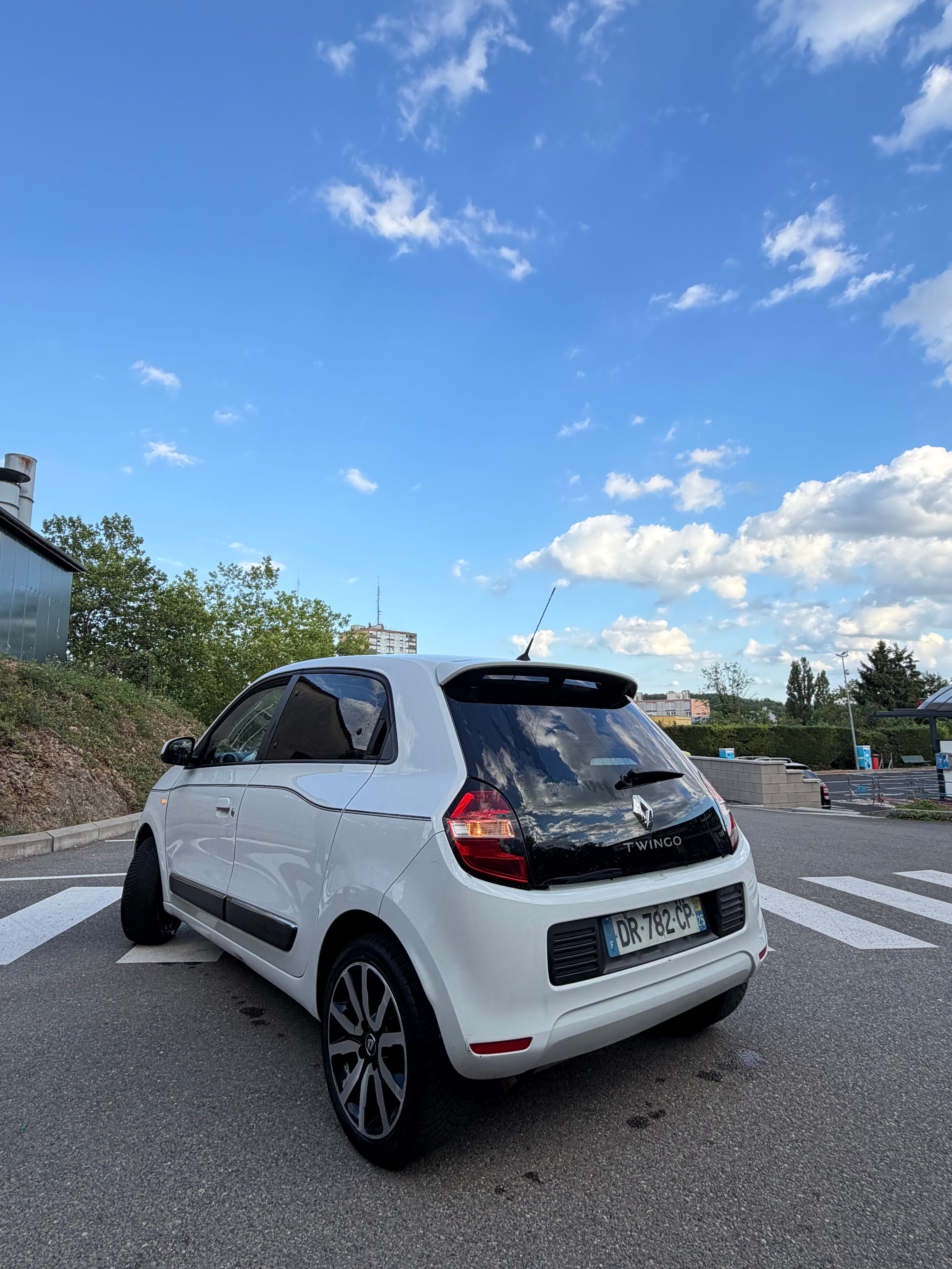 Renault Twingo III avec Climatisation