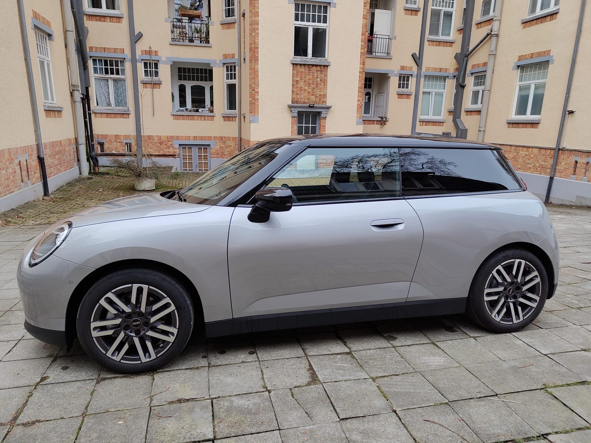 Mini Cooper SE, 2025, Électrique, automatique