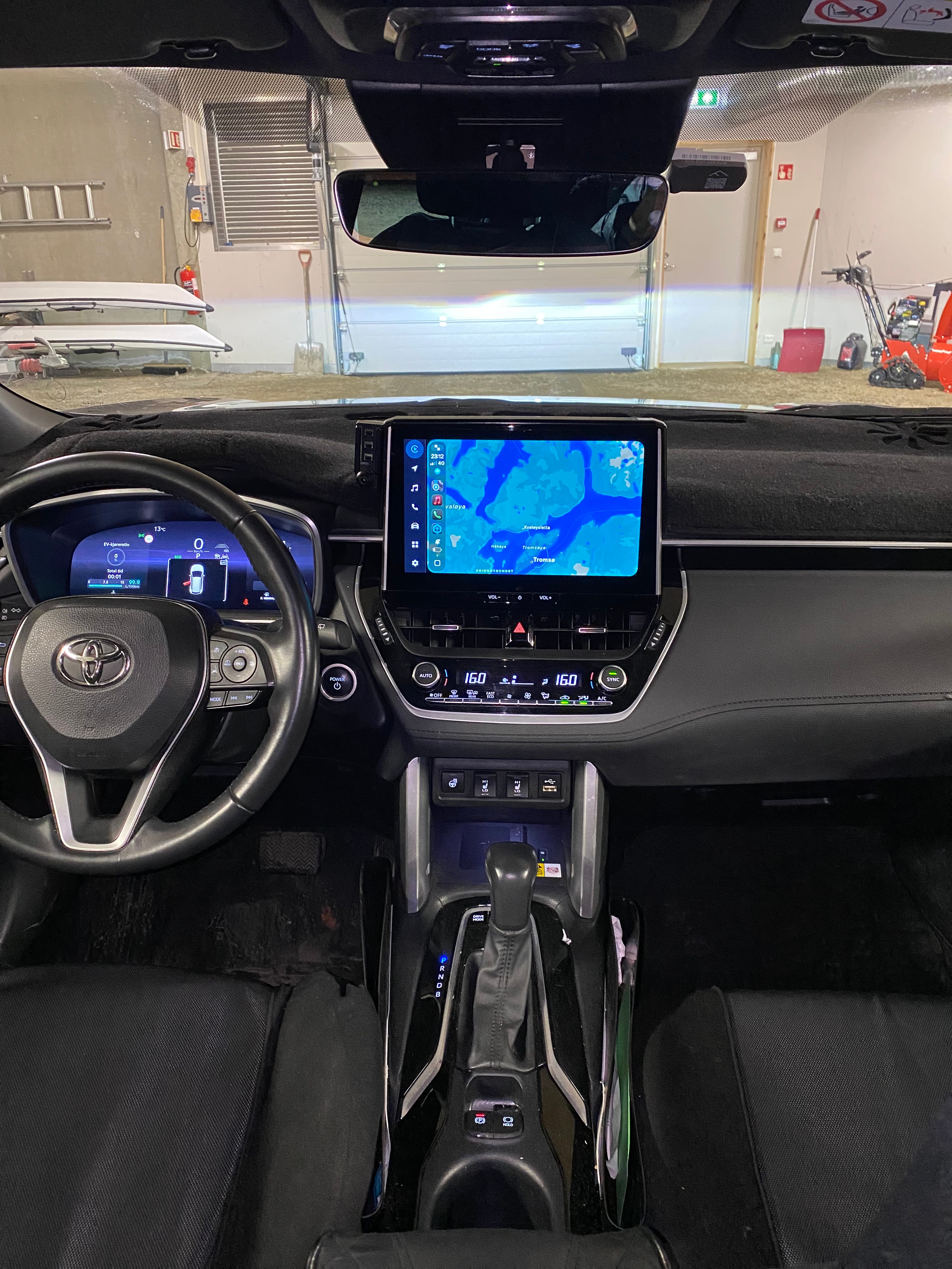 Toyota Corolla Cross mit Navigationsgerät