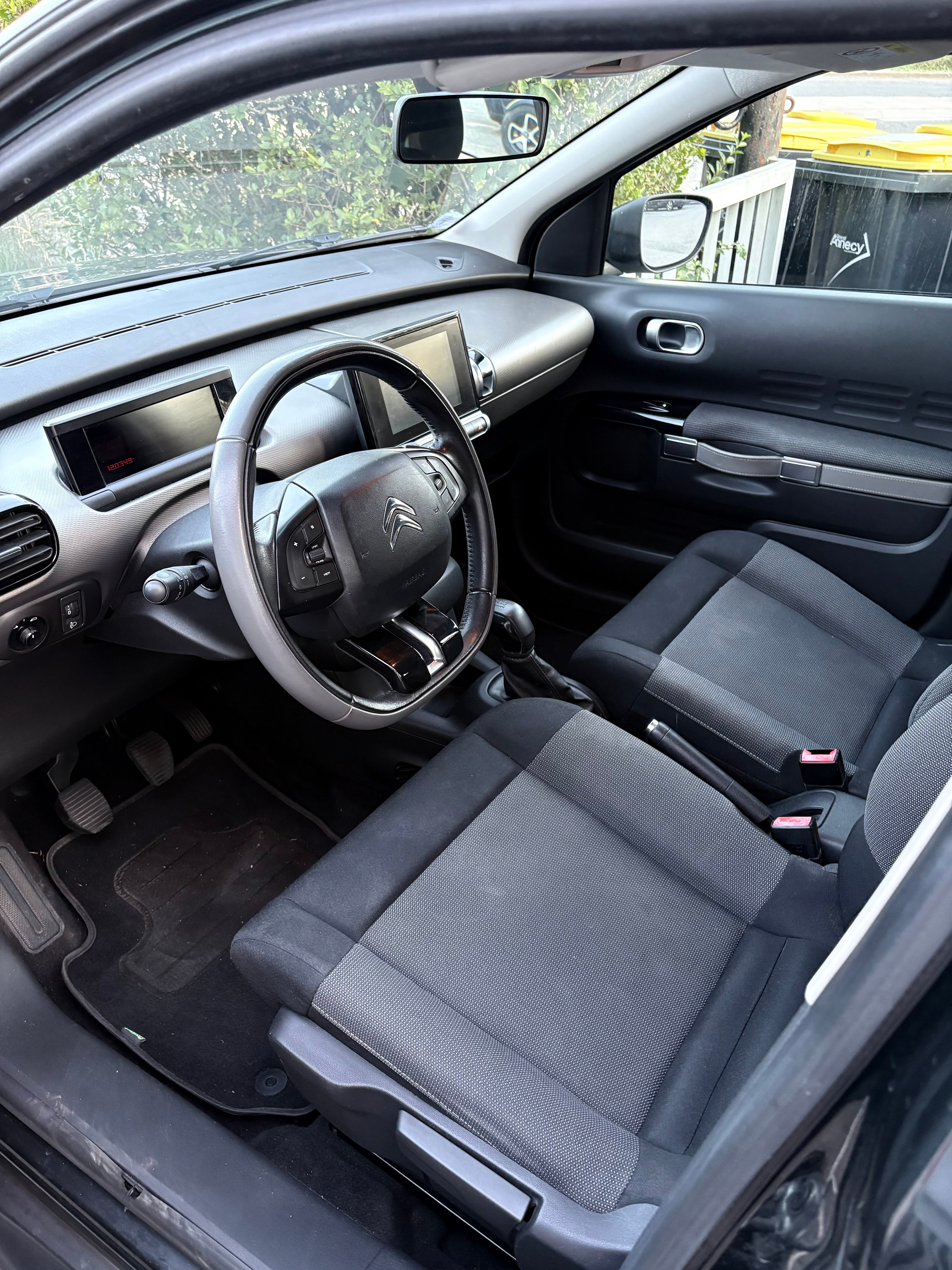 Citroen C4 Cactus avec Audio Bluetooth