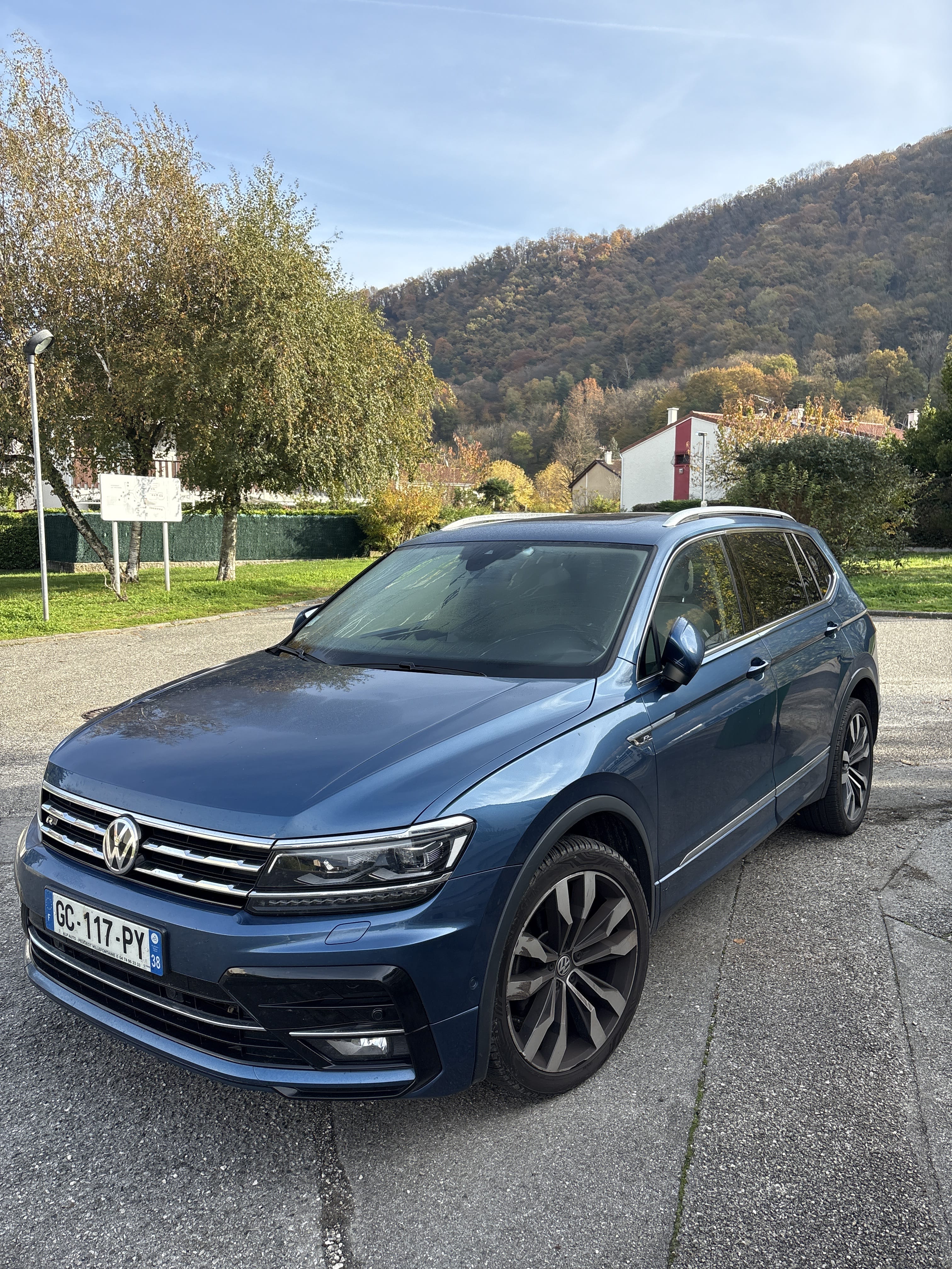 Volkswagen Tiguan 2.0 Hdi tous les espaces, 2021, Diesel, 7 places