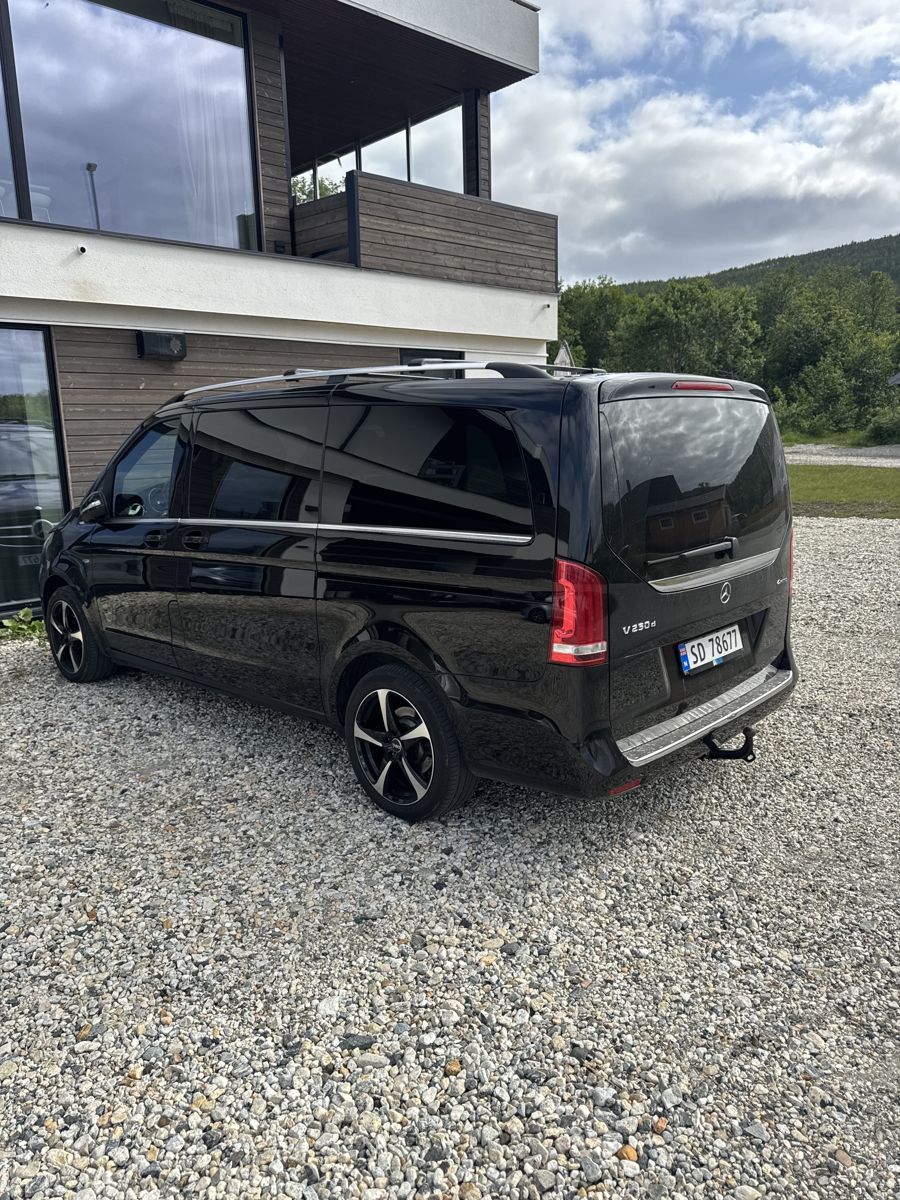Mercedes-Benz C-Klasse C 250 med GPS