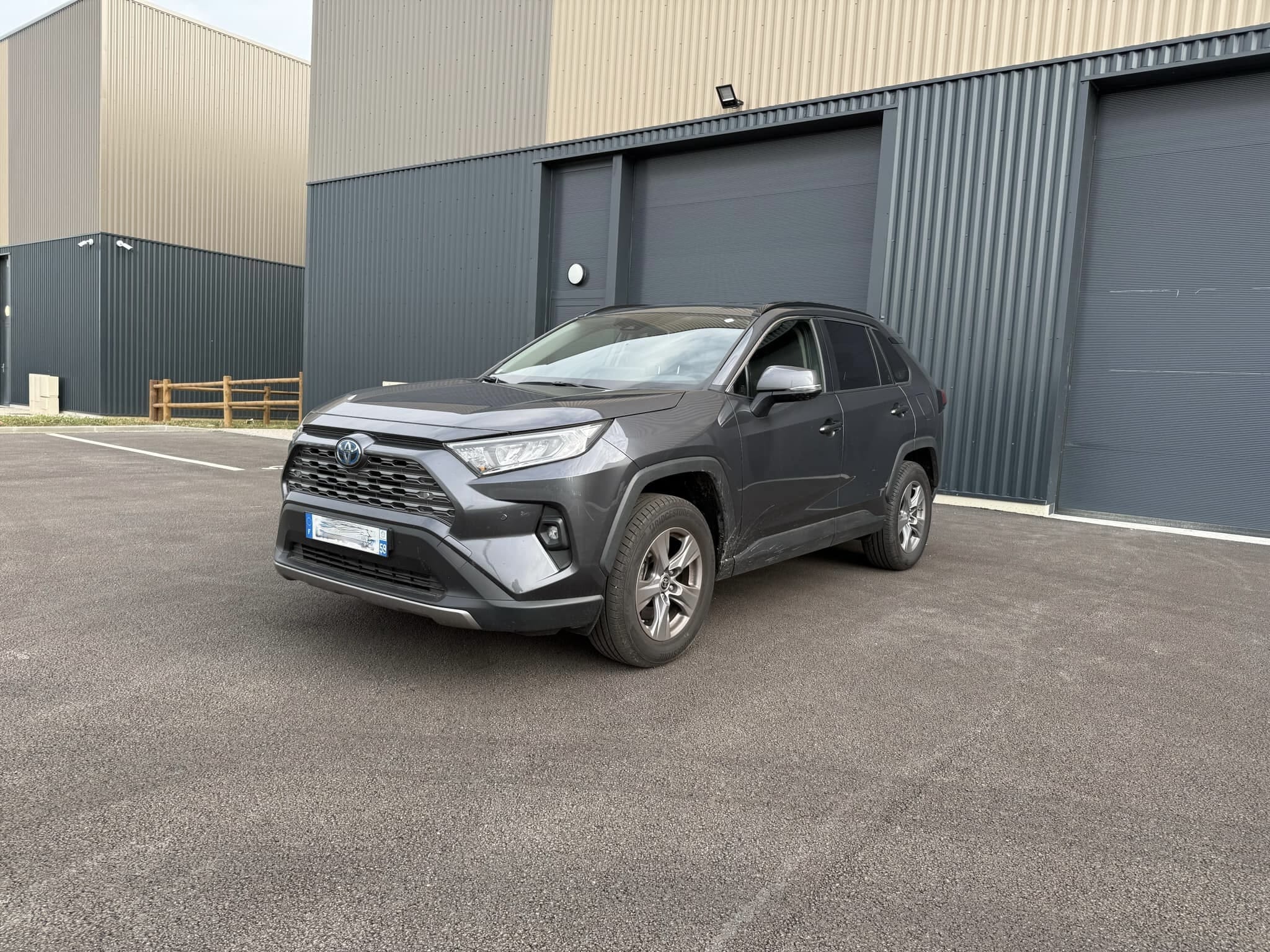 Toyota RAV4 DYNAMIC HYBRID 218CH BVA 2WD, 2024, Essence 98, automatique