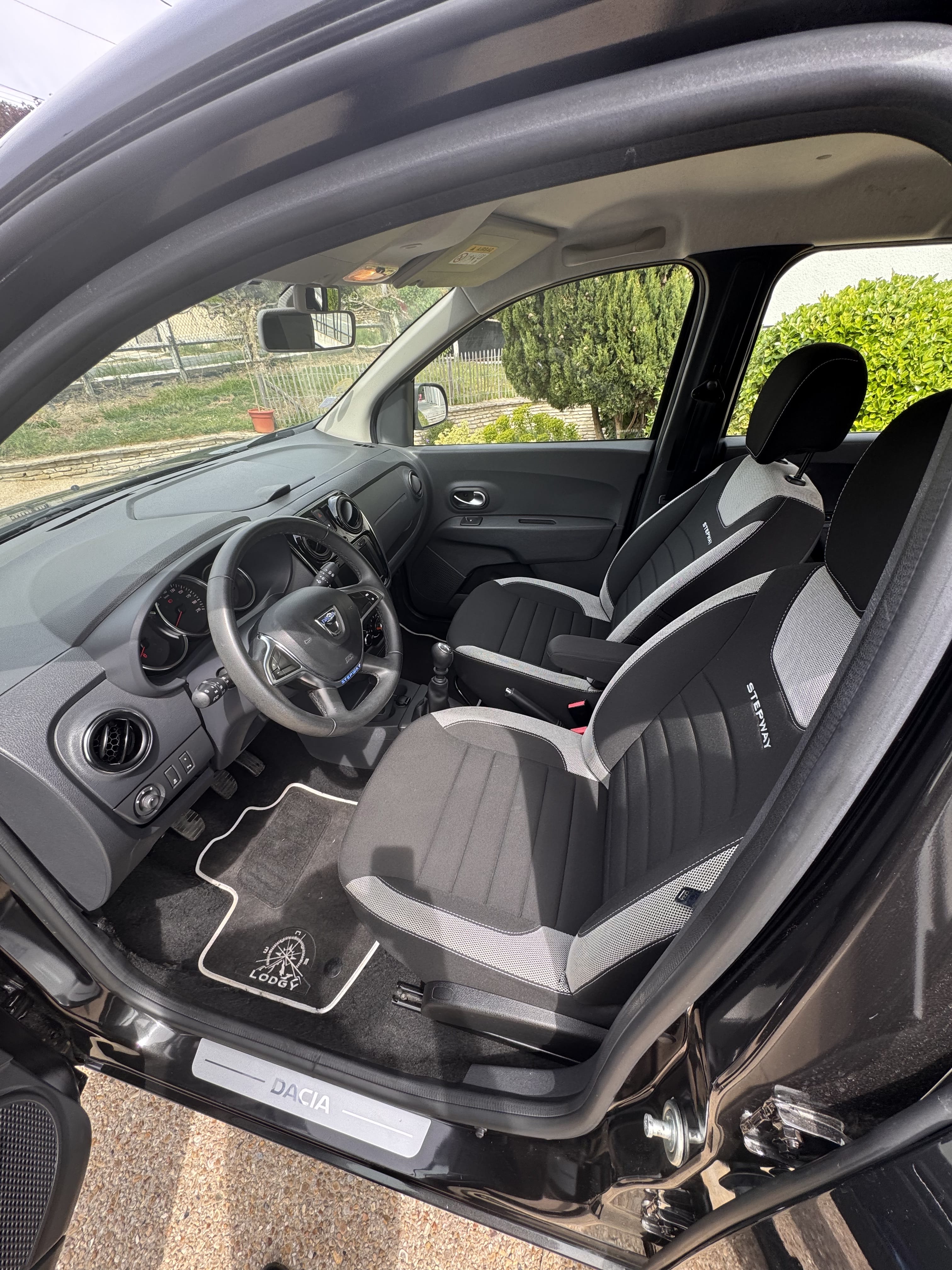 Dacia Lodgy 1,5 blueDCI avec Régulateur de vitesse