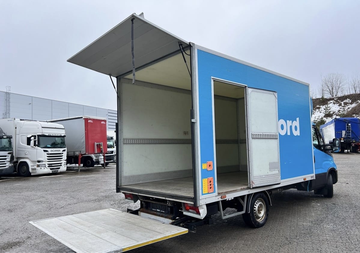Iveco Daily Varebil, 2020, Diesel, automatisk