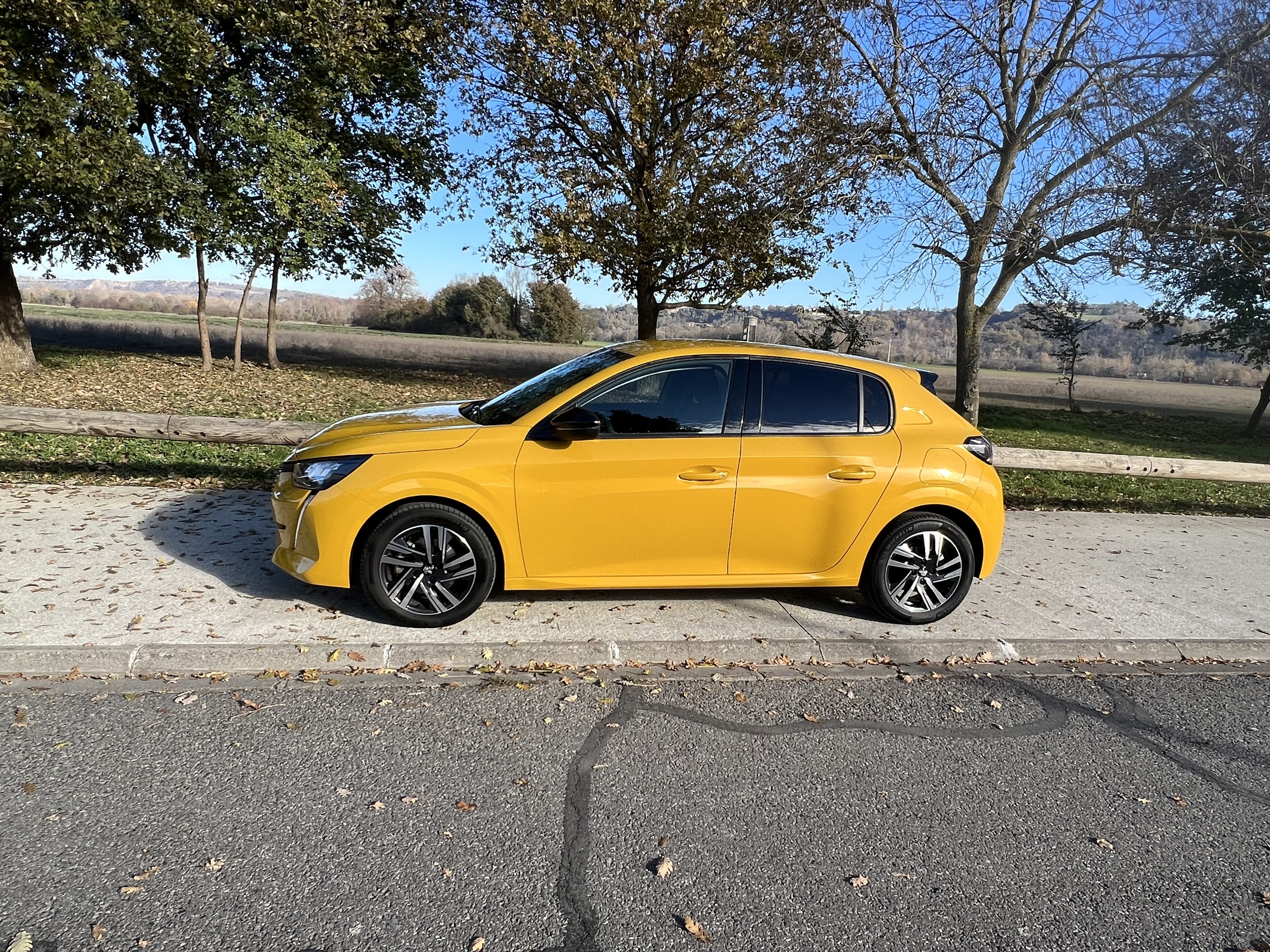 Peugeot 208 avec Climatisation