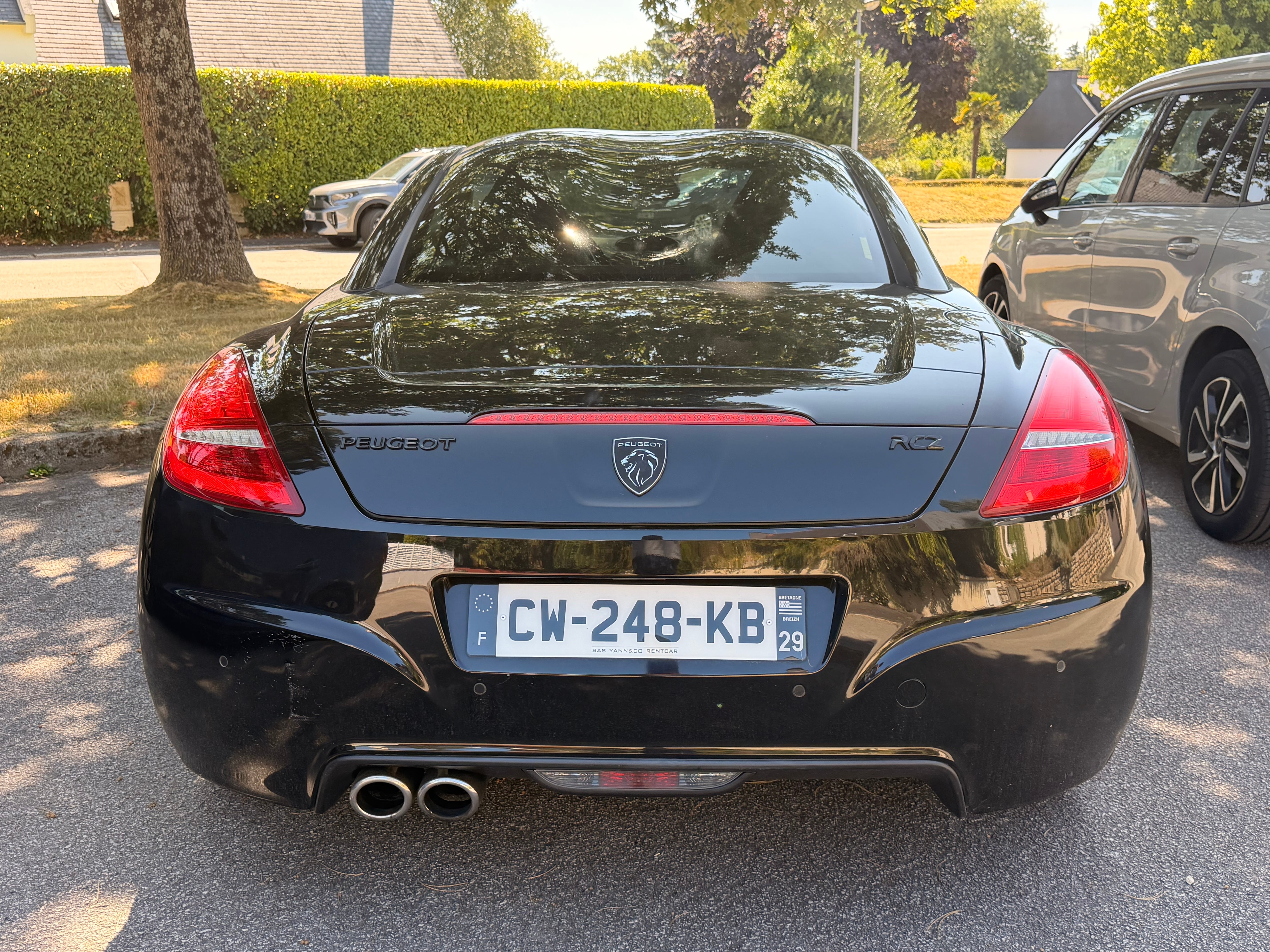 Peugeot RCZ avec Siège bébé