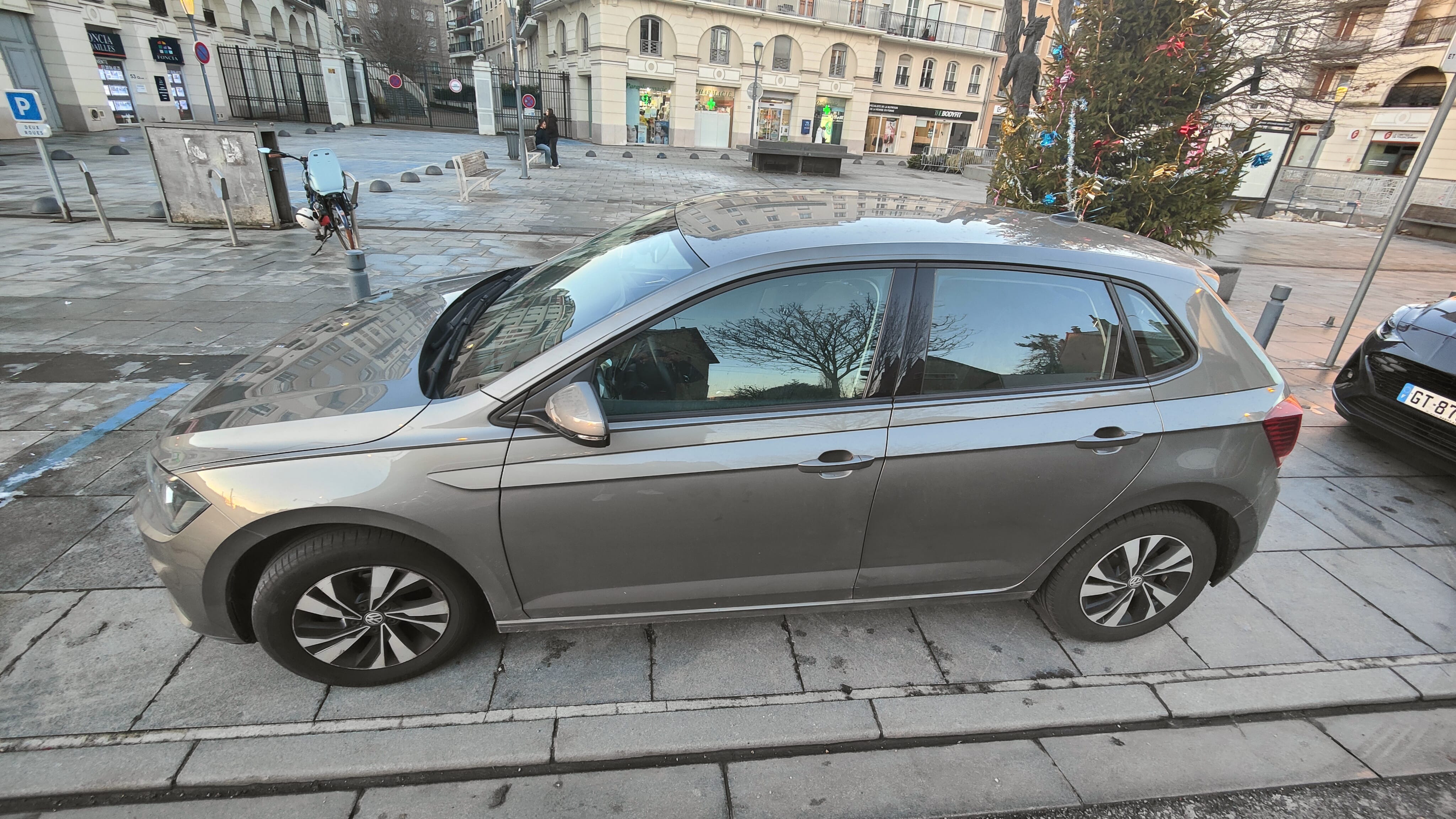 Volkswagen Polo 1.2 TSI avec Climatisation