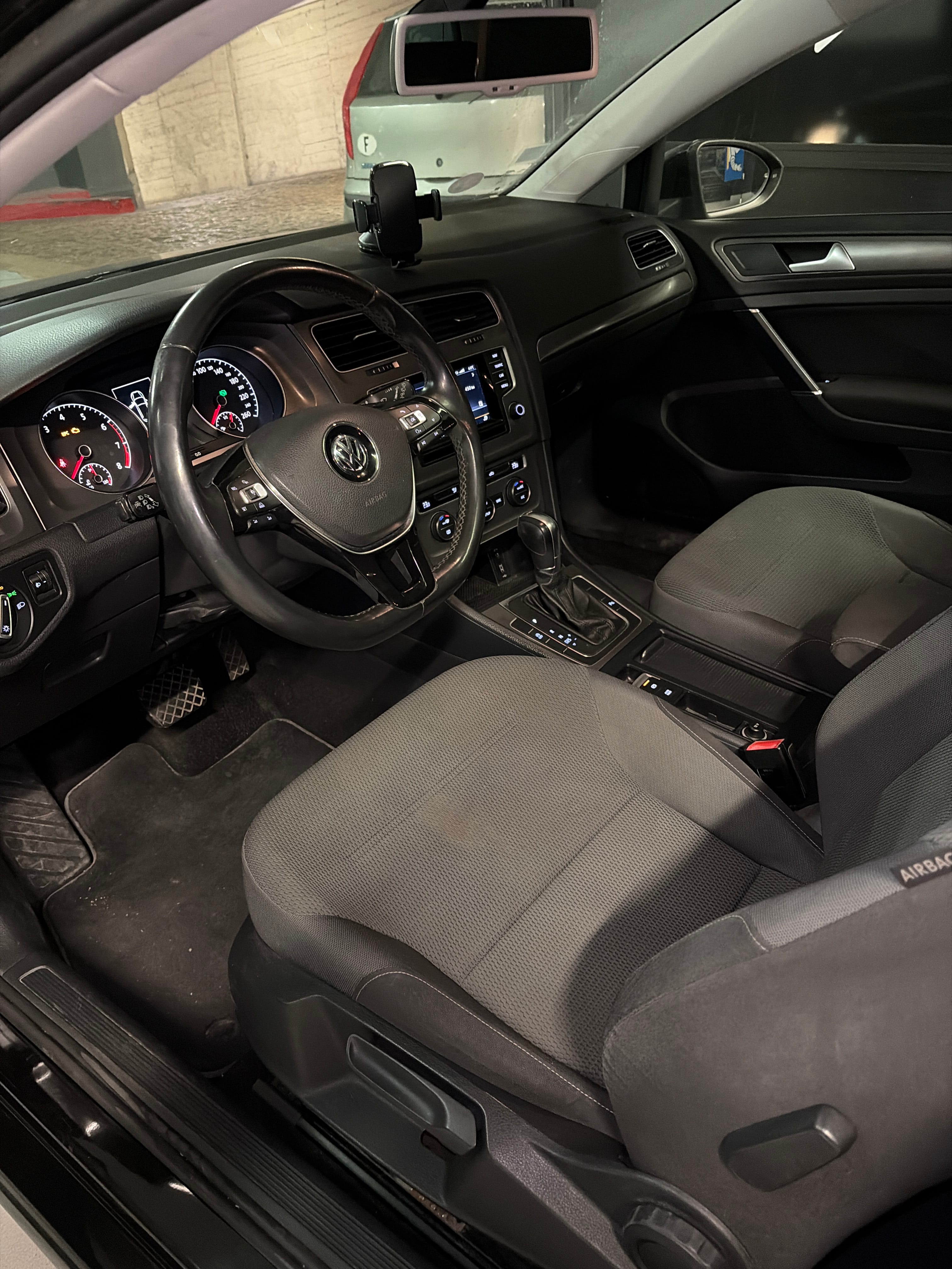 Volkswagen Golf TSI with Wheelchair accessible