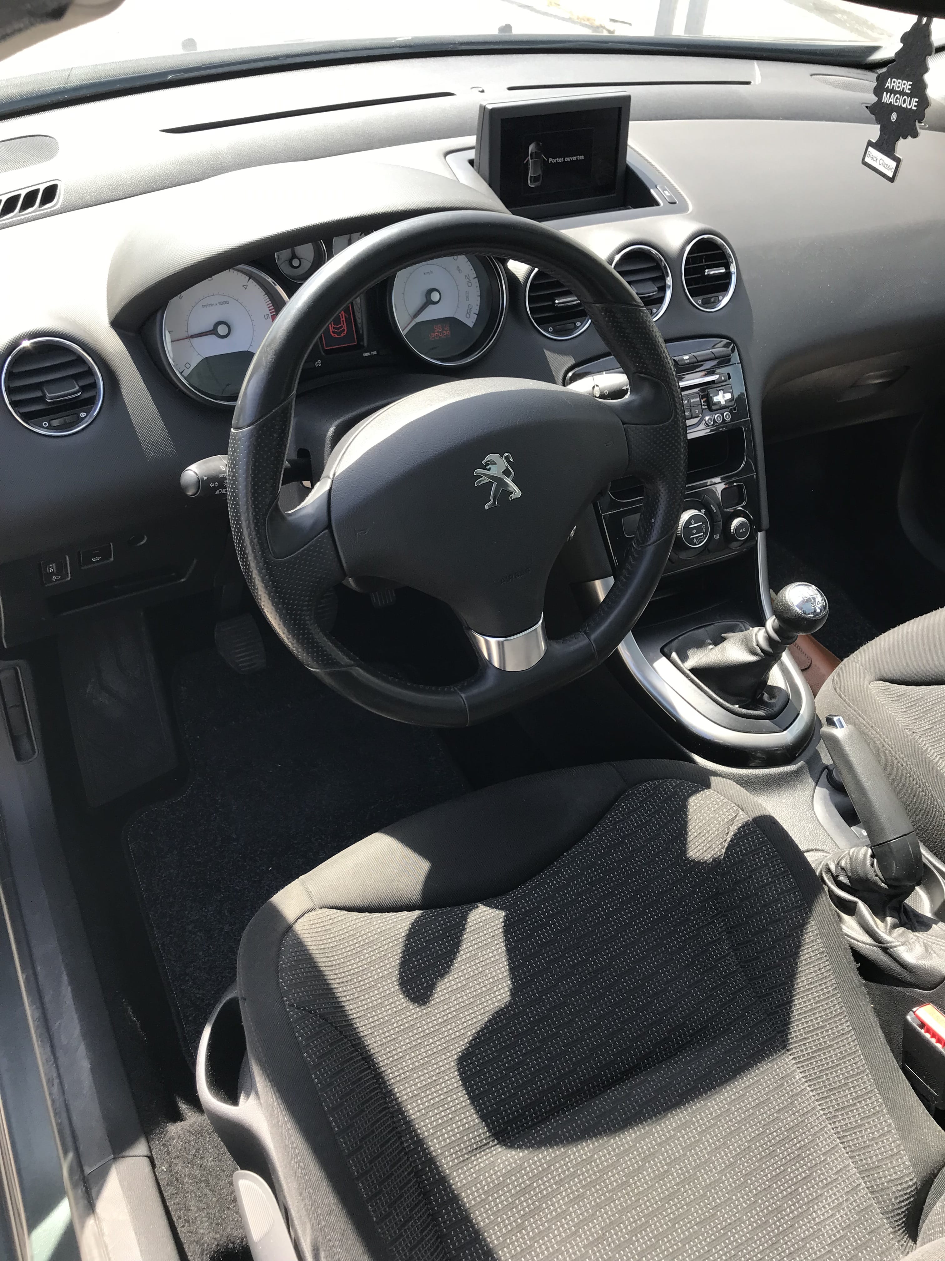 Peugeot 308 1.6 ehdi eco avec Audio Bluetooth