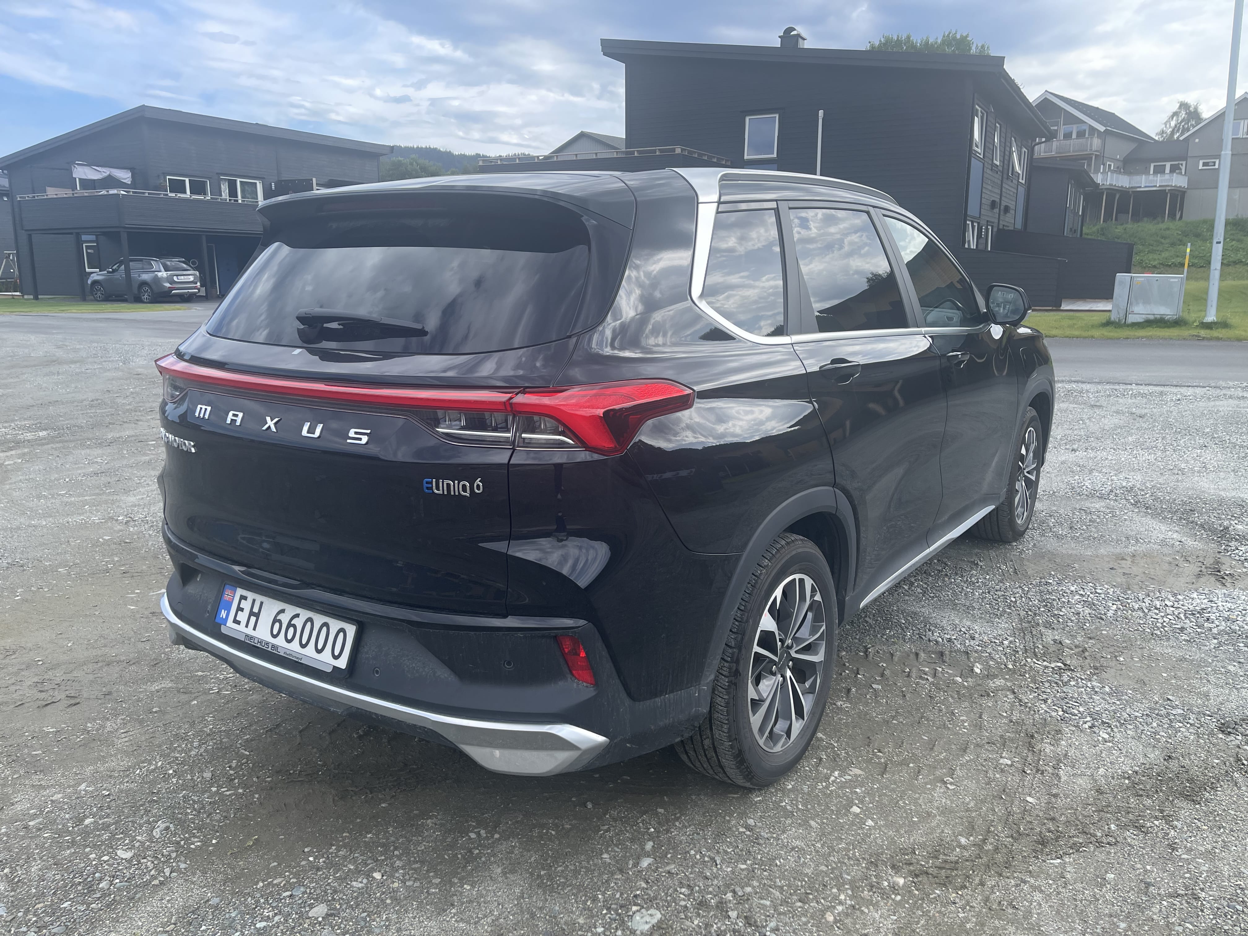 Maxus Euniq with Air conditioning