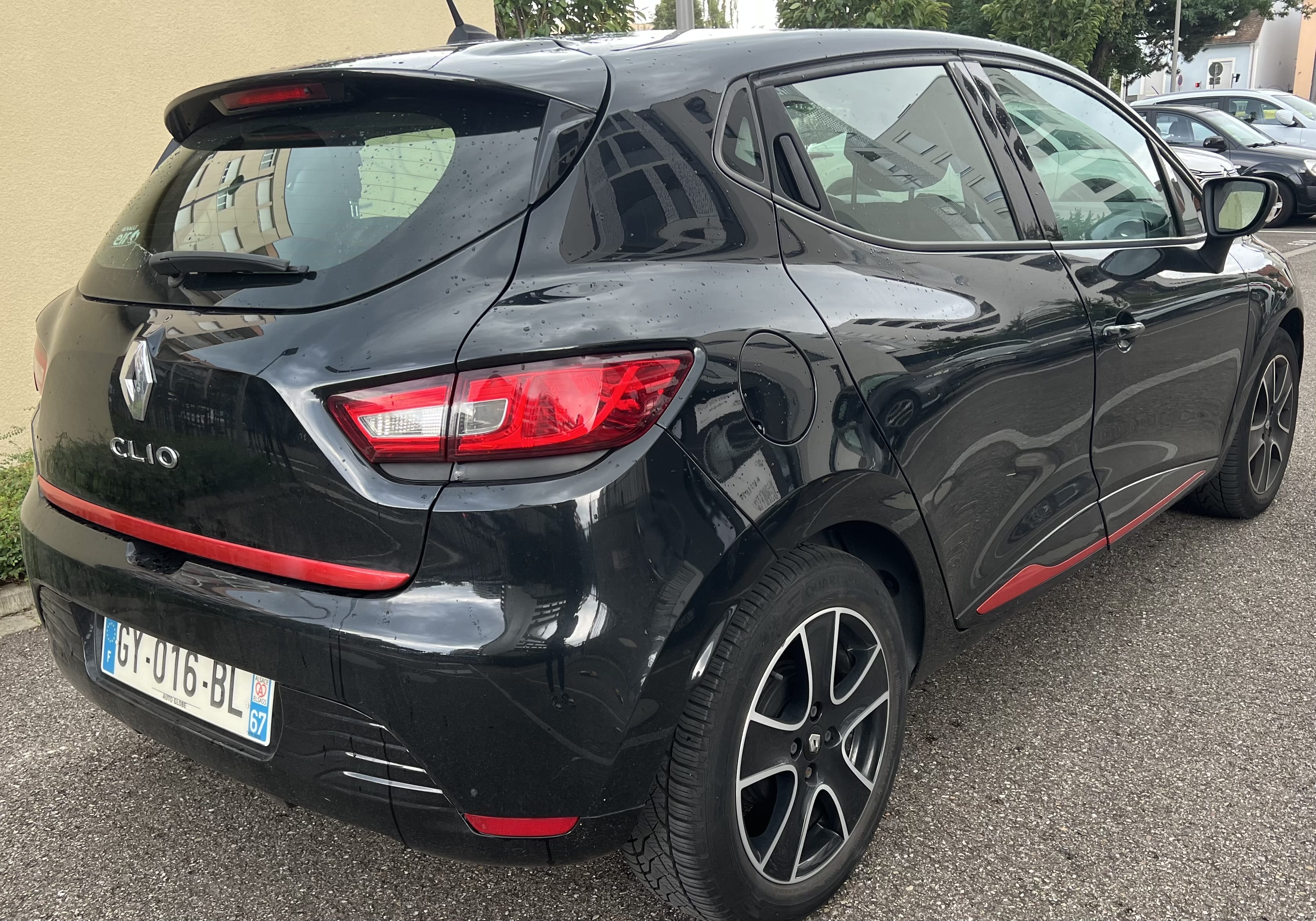 Renault Clio avec Climatisation