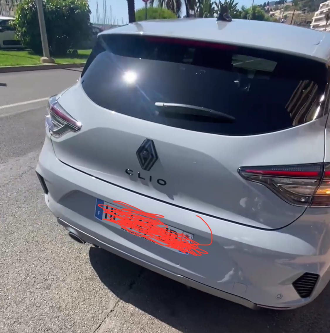 Renault Clio avec GPS