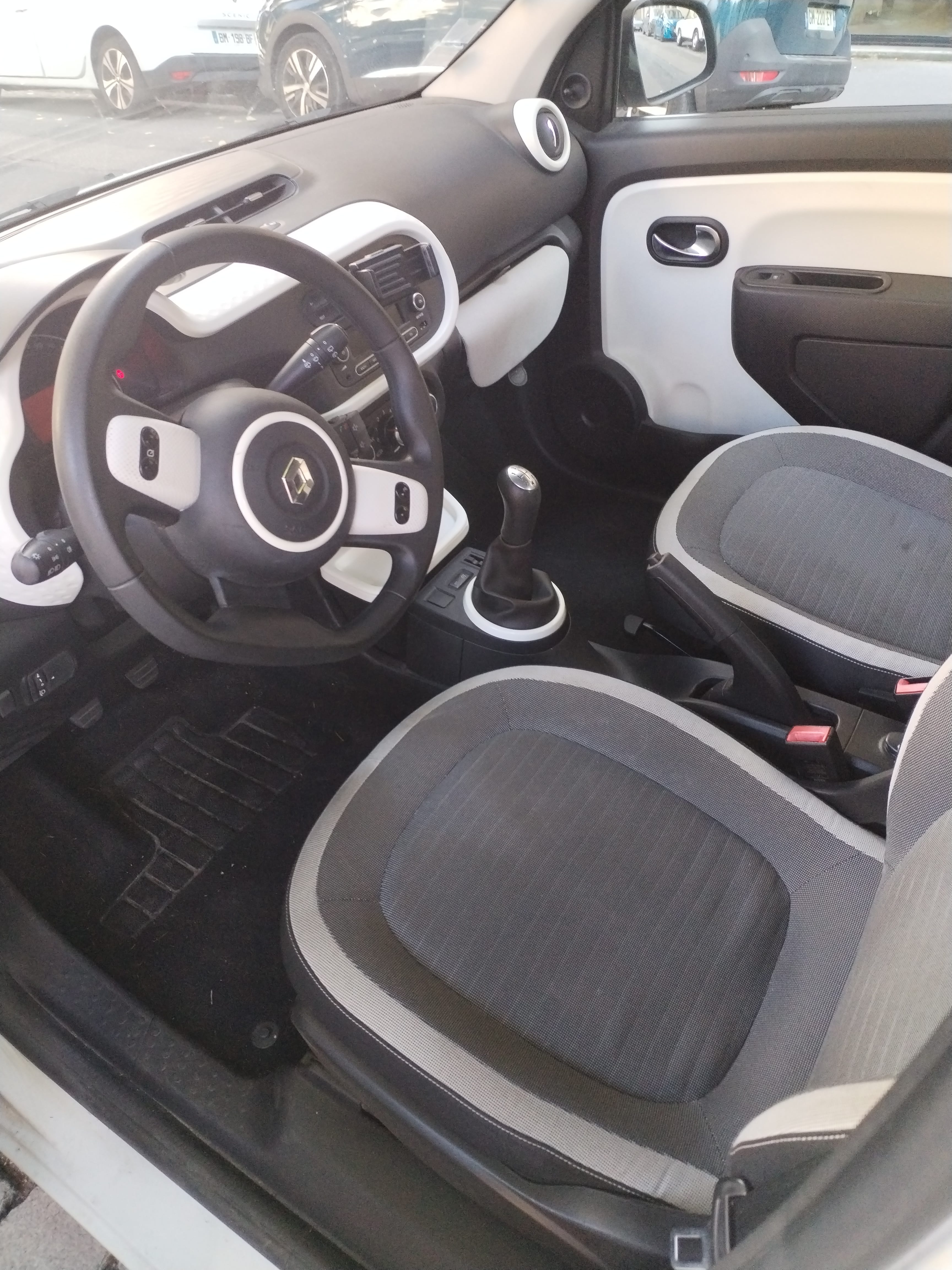 Renault Twingo III SCE 70 Limited avec Siège bébé