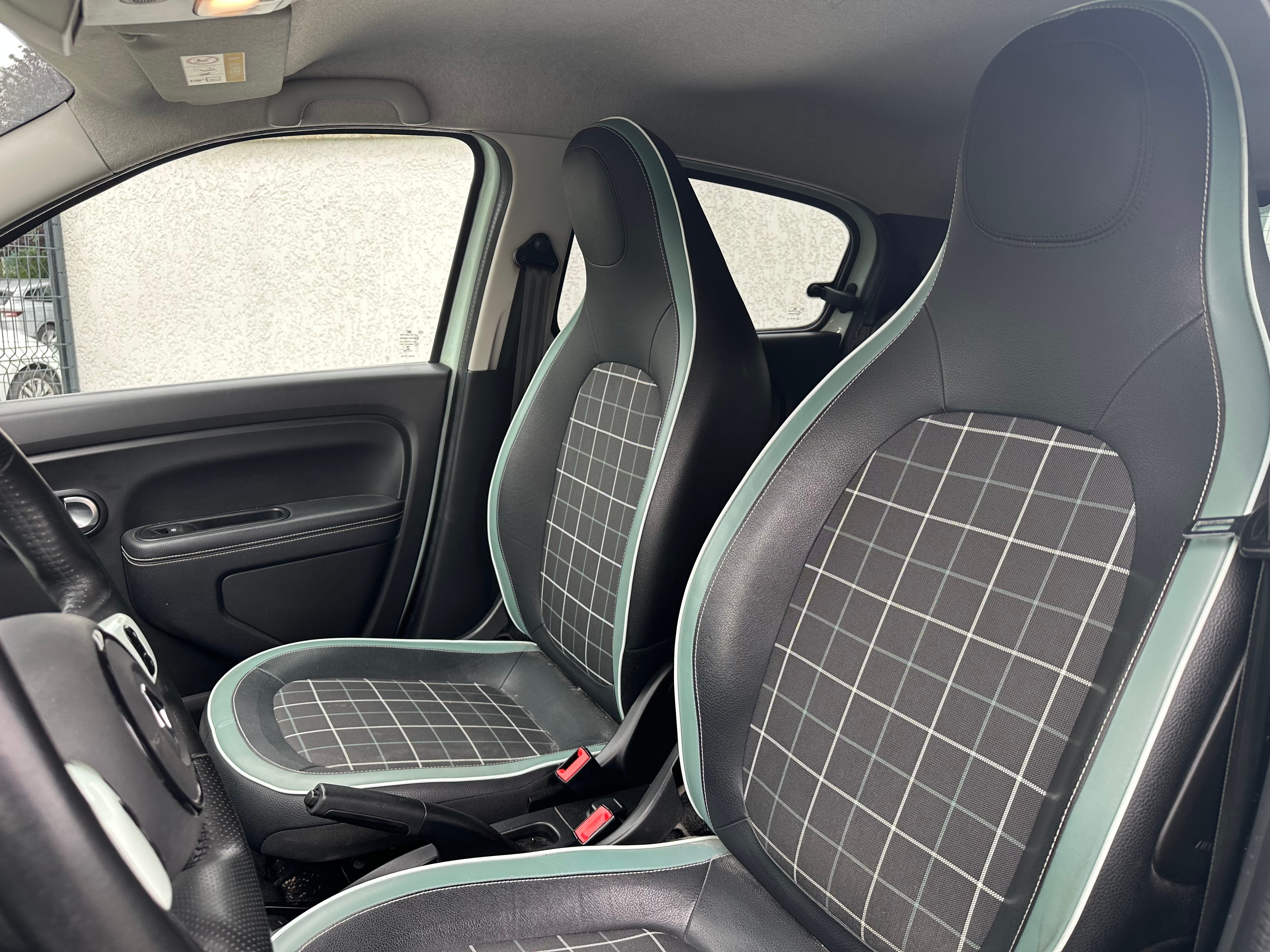 Renault Twingo III avec Audio Bluetooth