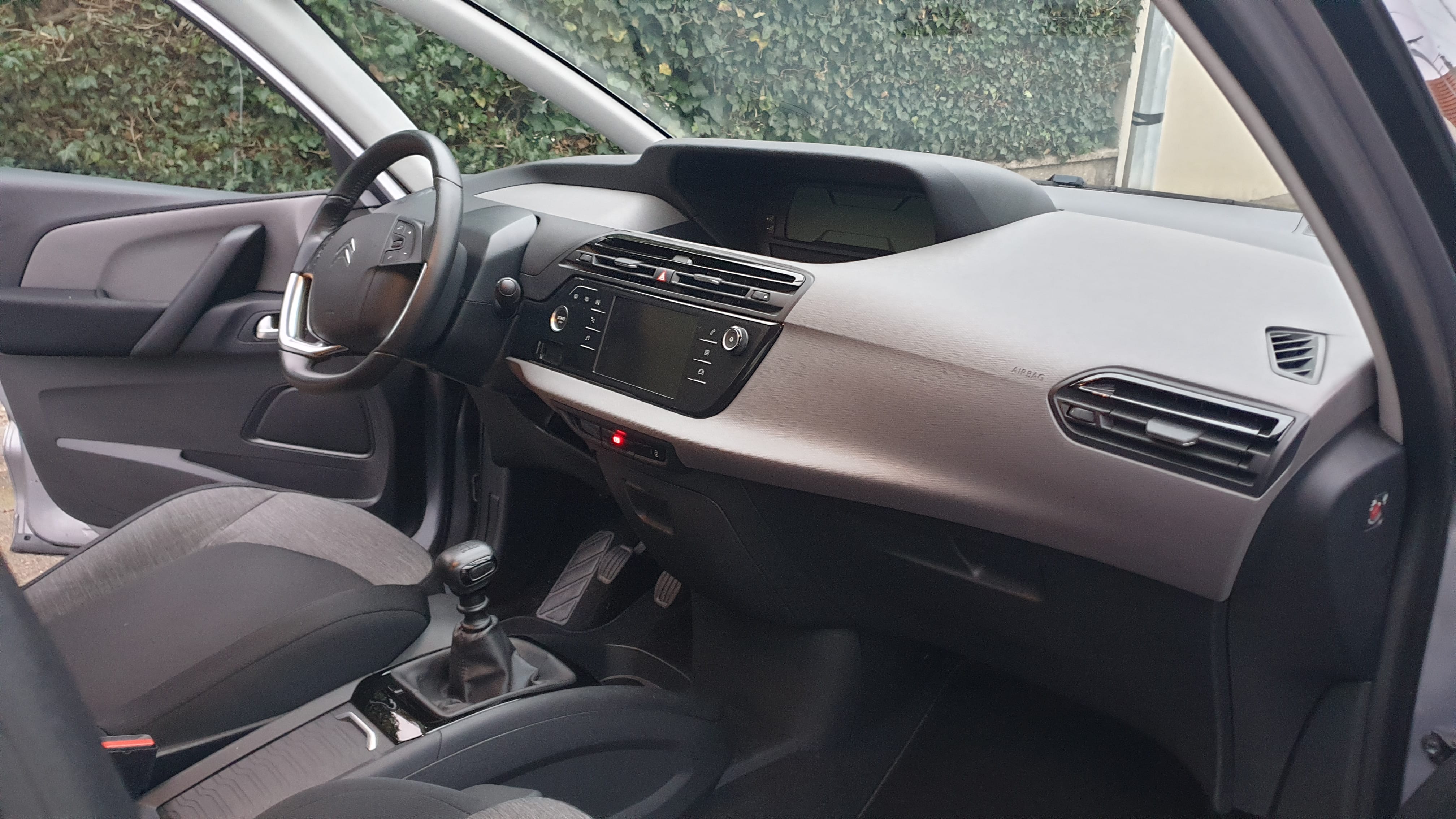 Citroen C4 Picasso Kremlin-Bicêtre - EY126PP avec Apple CarPlay