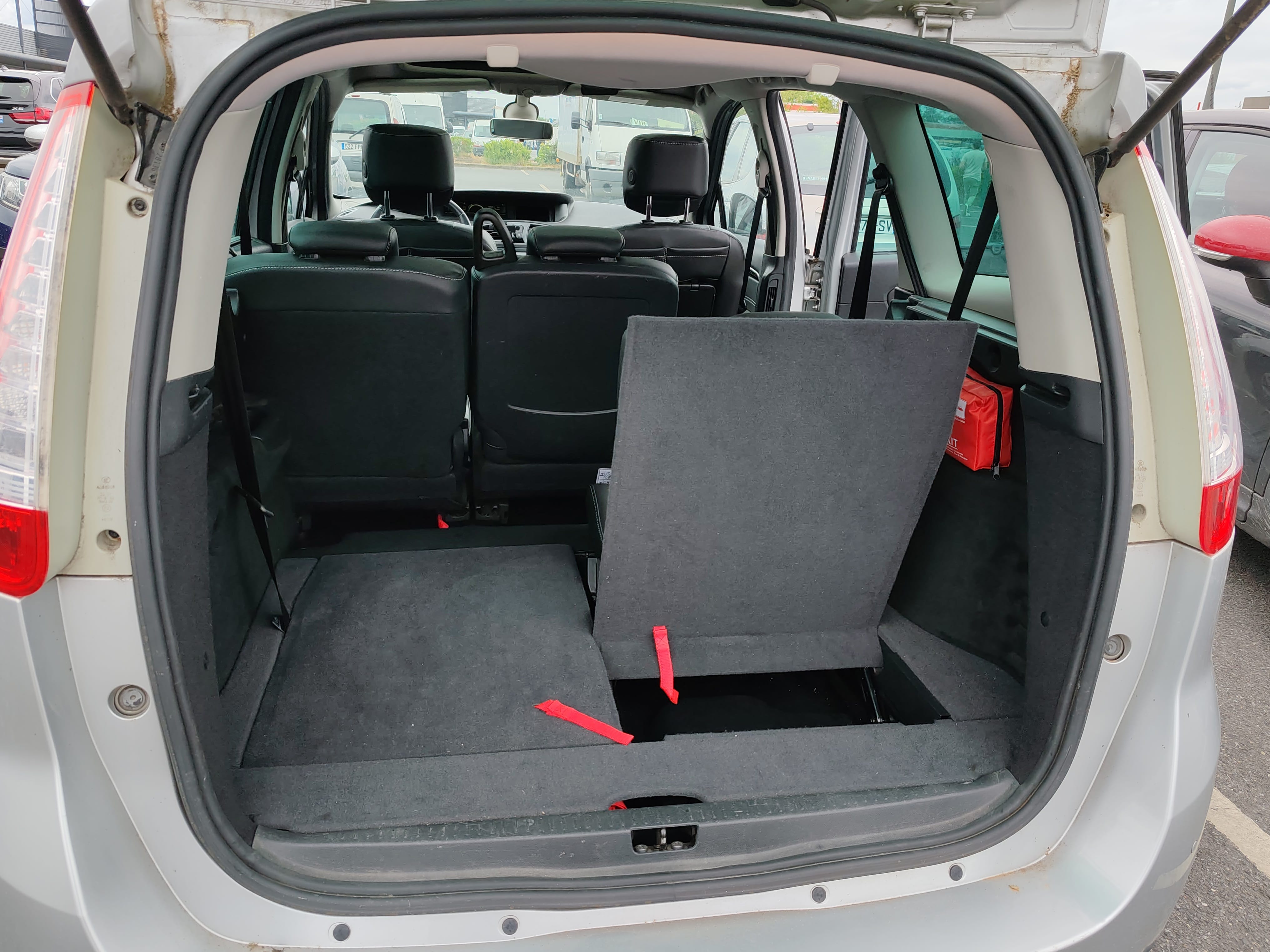 Renault Grand Scenic 7pl Diesel faible conso toit ouvrant panoramique