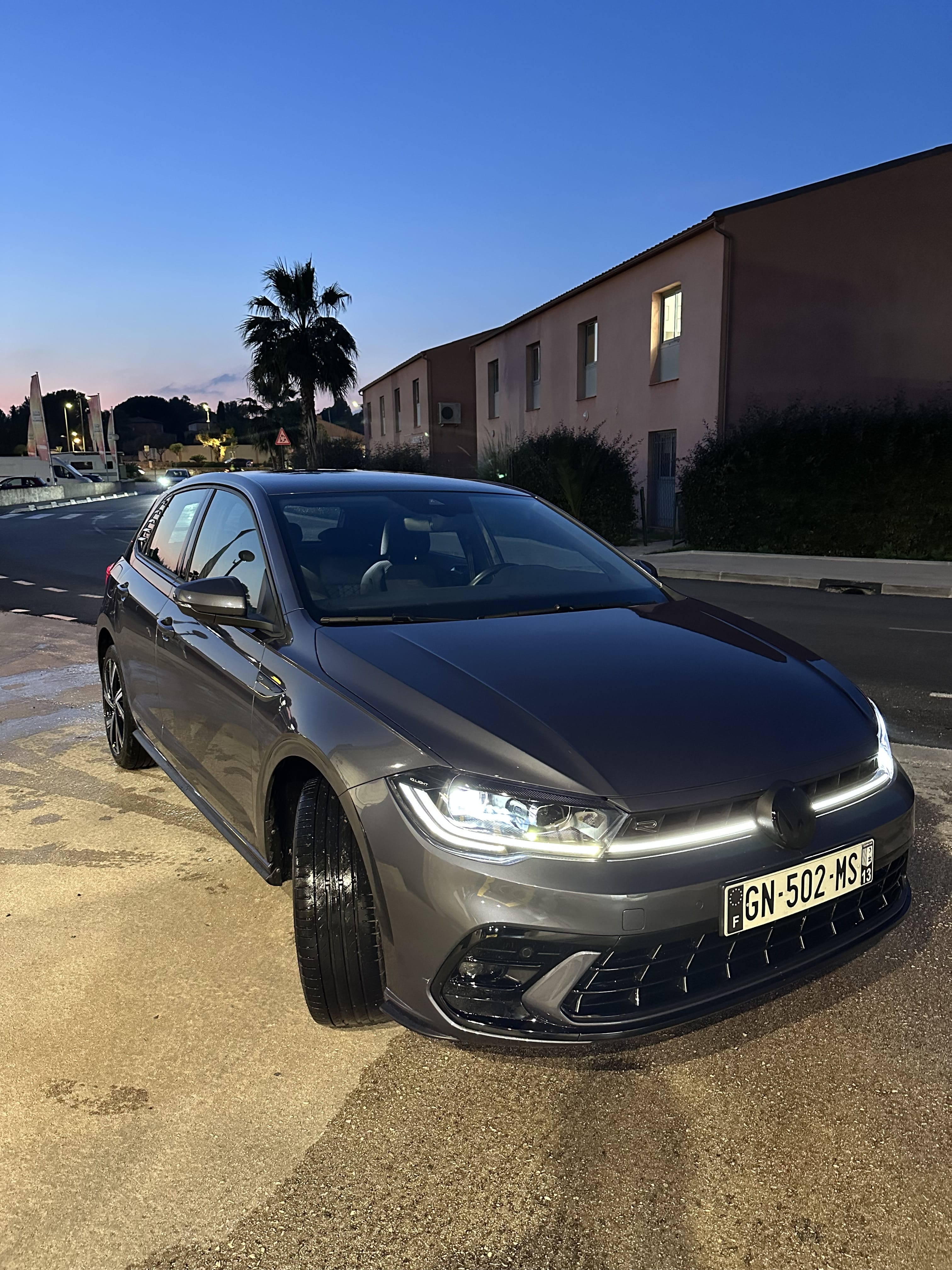Volkswagen Polo R-Line avec Audio Bluetooth