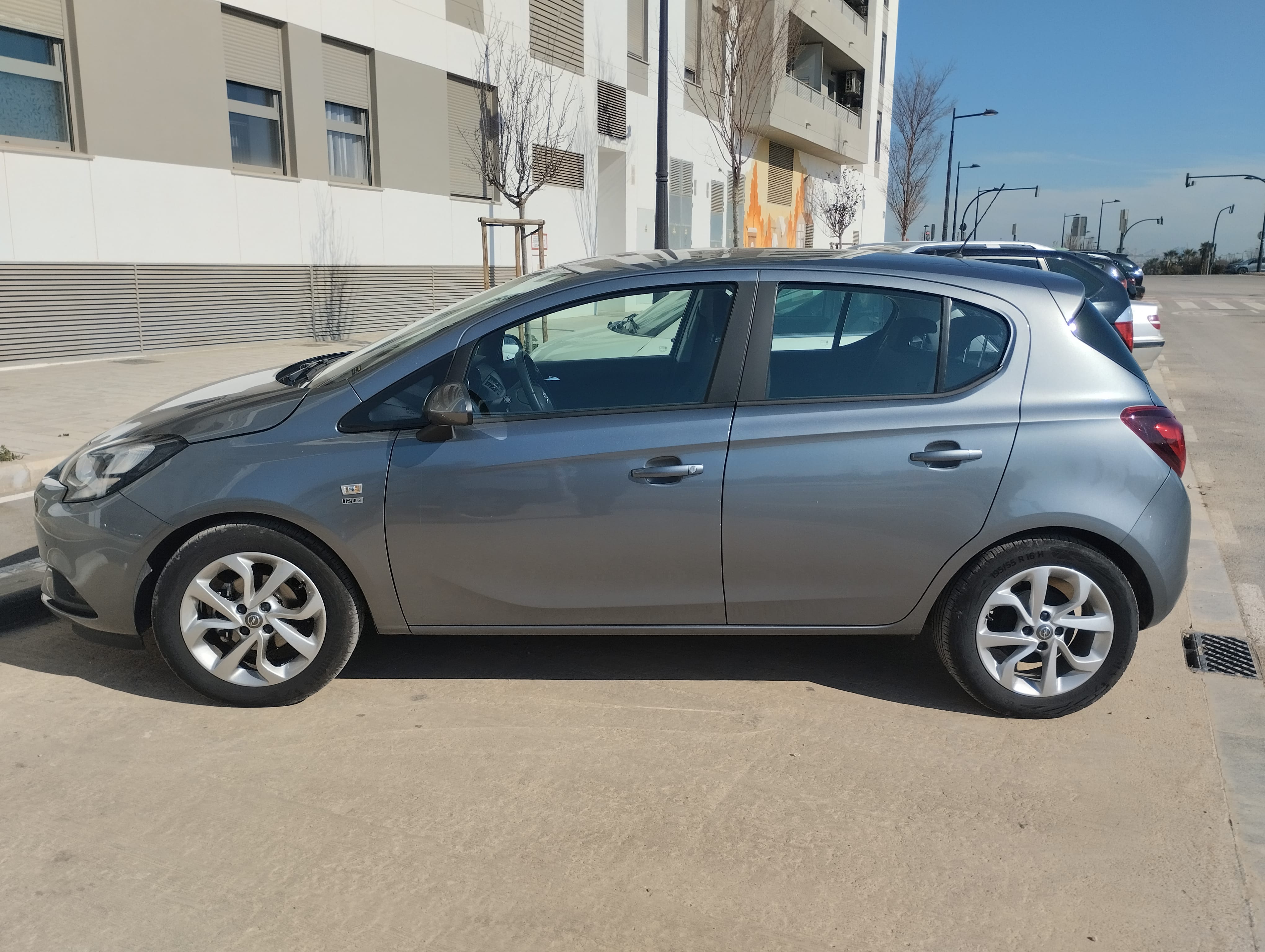 Opel Corsa con Aire acondicionado