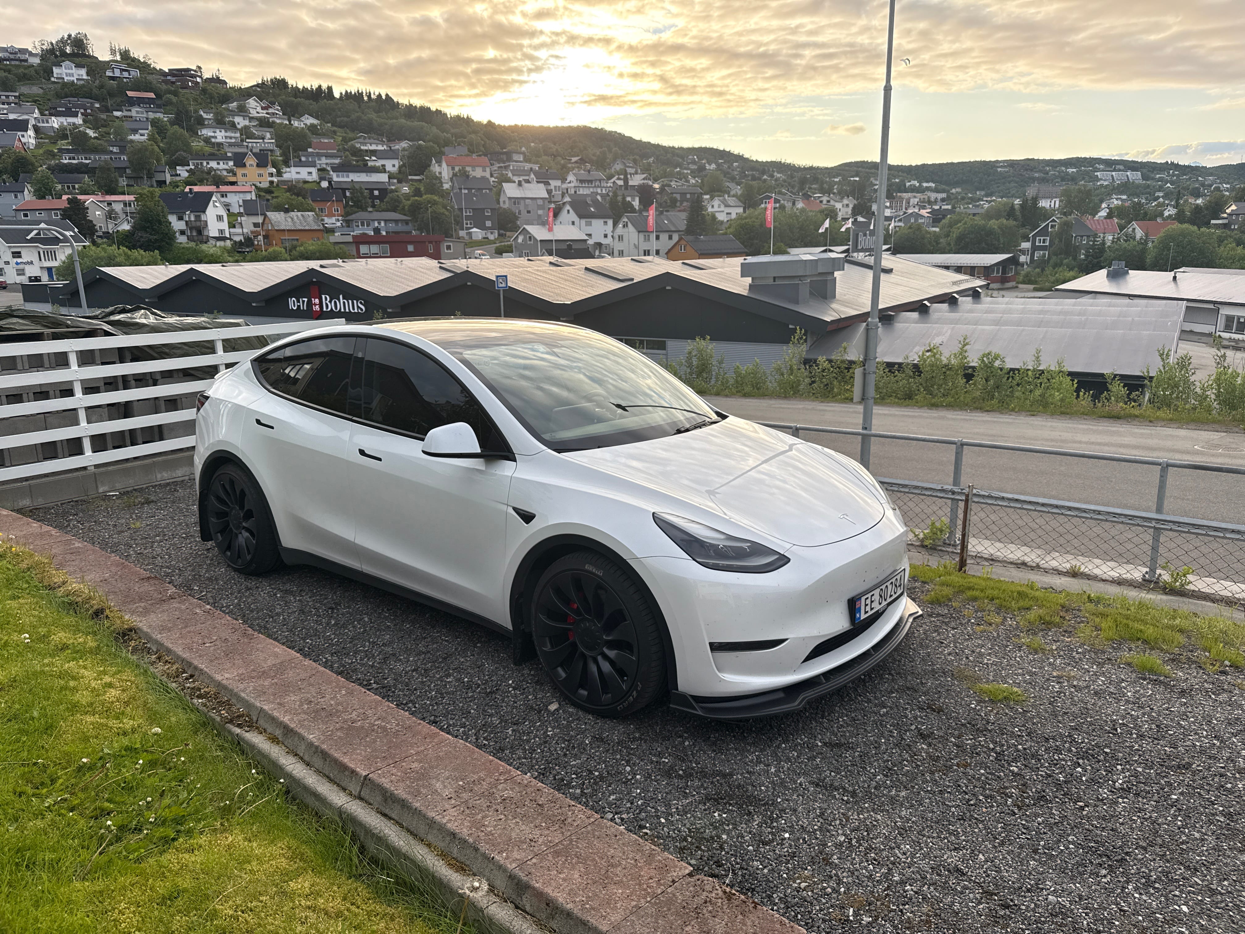 Tesla Model Y Performance, 2022, Elektrisk, automatisk