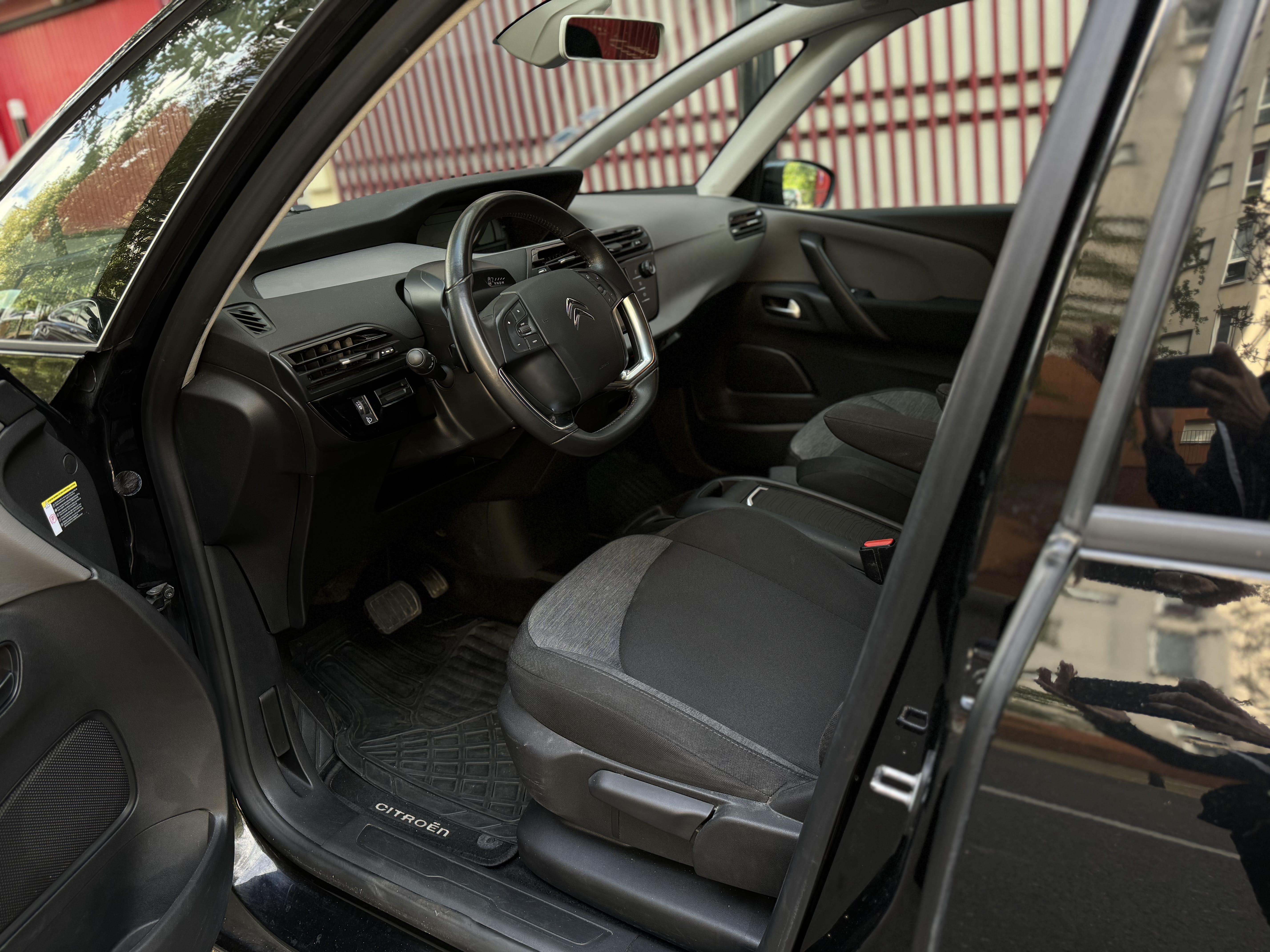 Citroen C4 Spacetourer PURETECH 130 S&S EAT8 BUSINESS+ avec Régulateur de vitesse