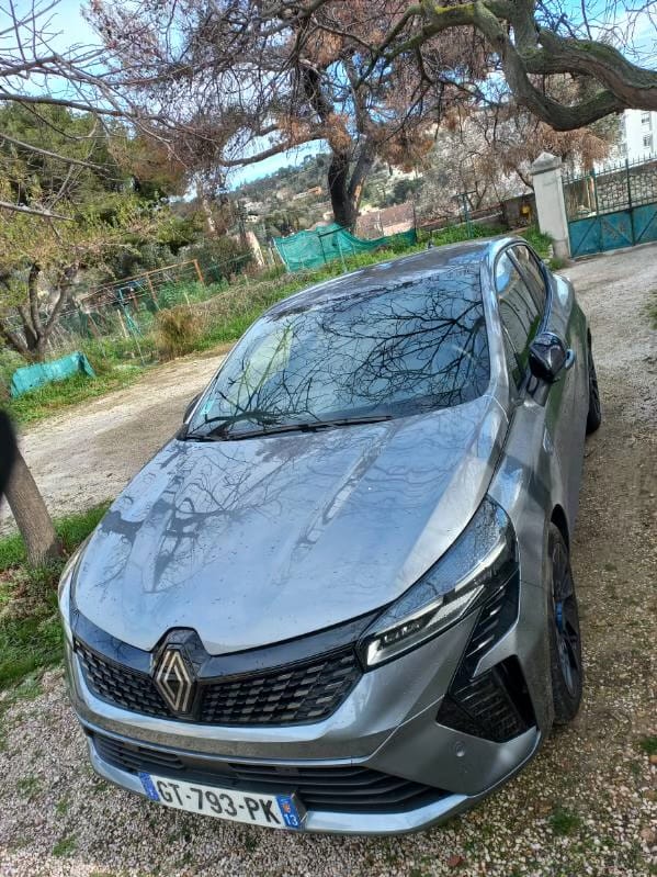 Renault Clio, 2024, Essence 95