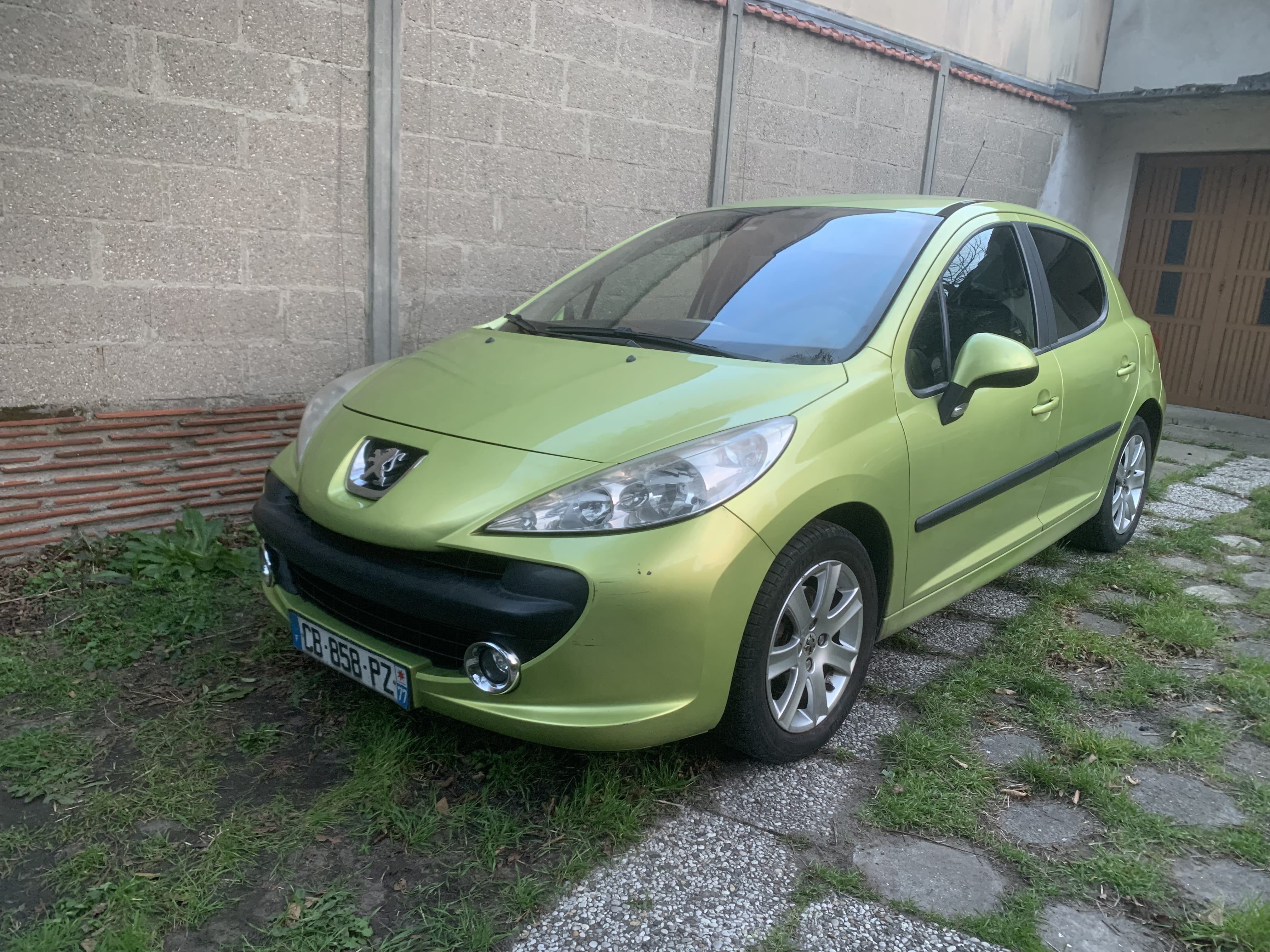 Peugeot 207, 2012, Diesel