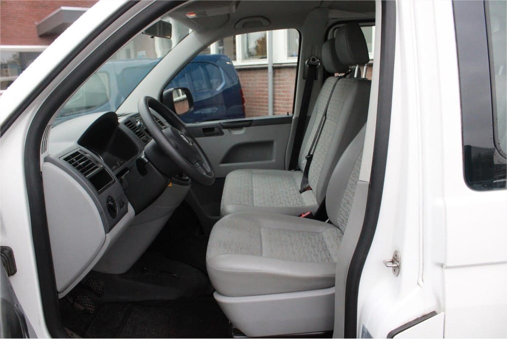 Volkswagen Transporter Combi 2.0 TDI