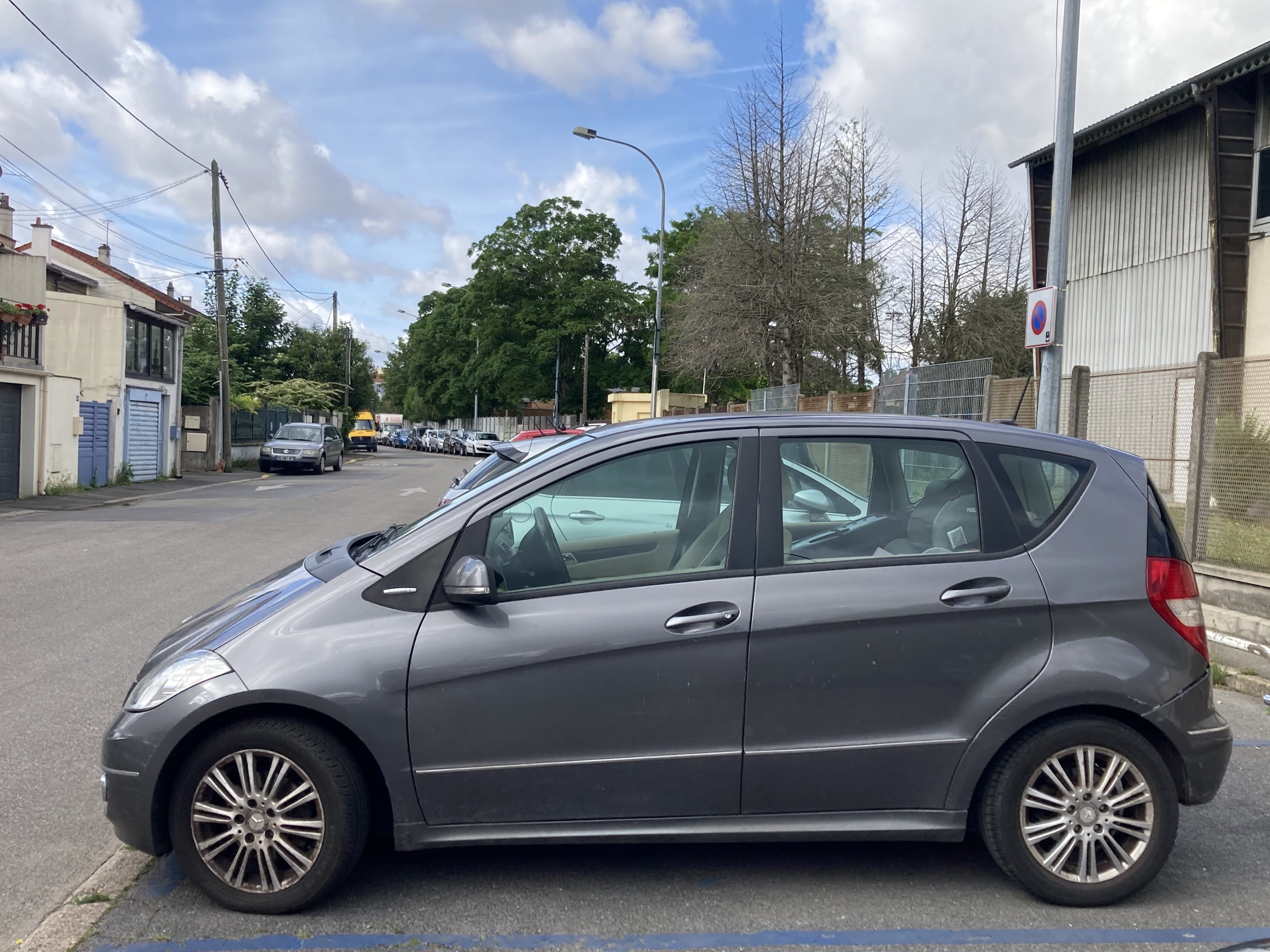 Mercedes-Benz Classe A avec Climatisation