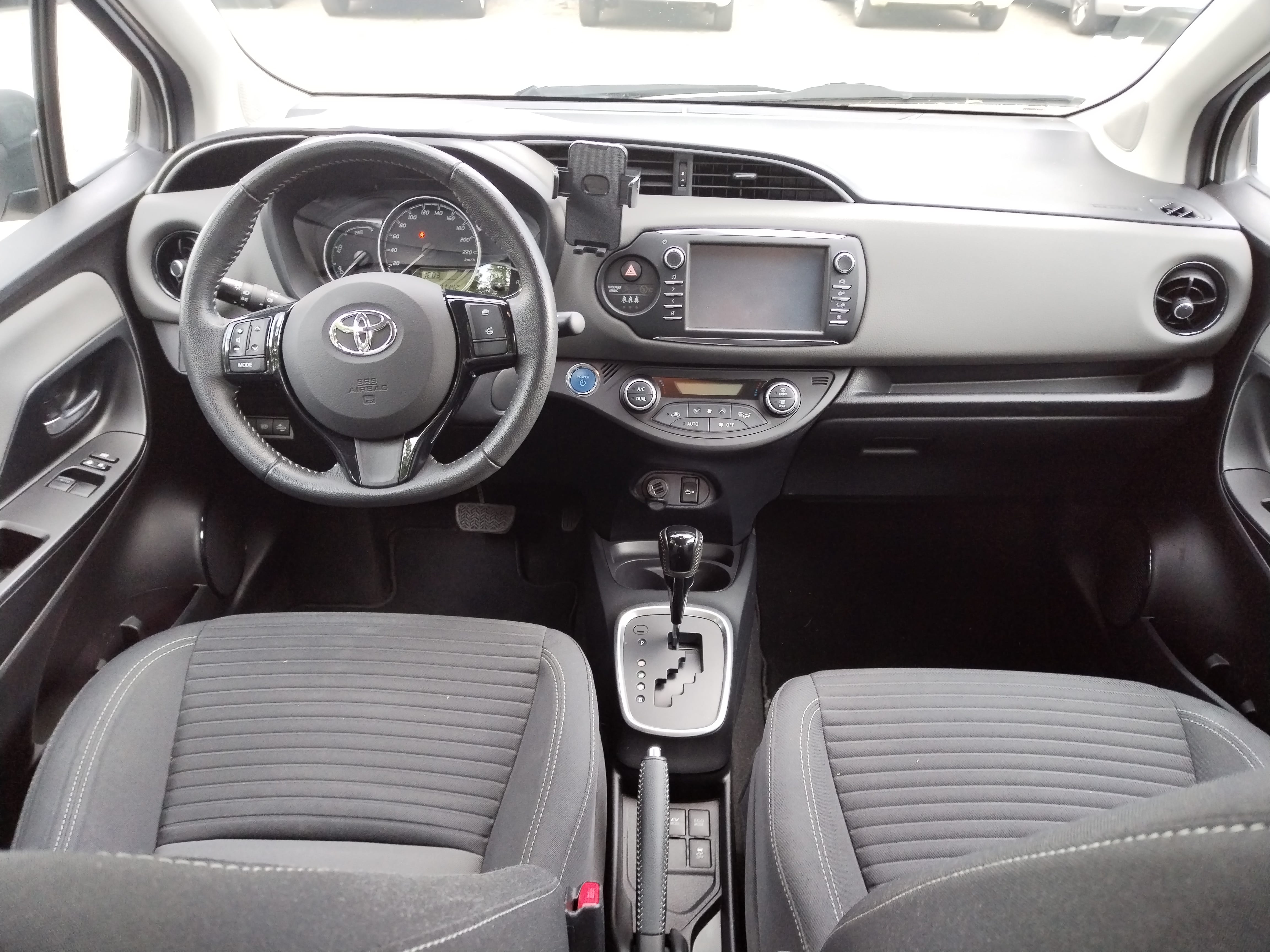 Toyota Yaris Hybride
