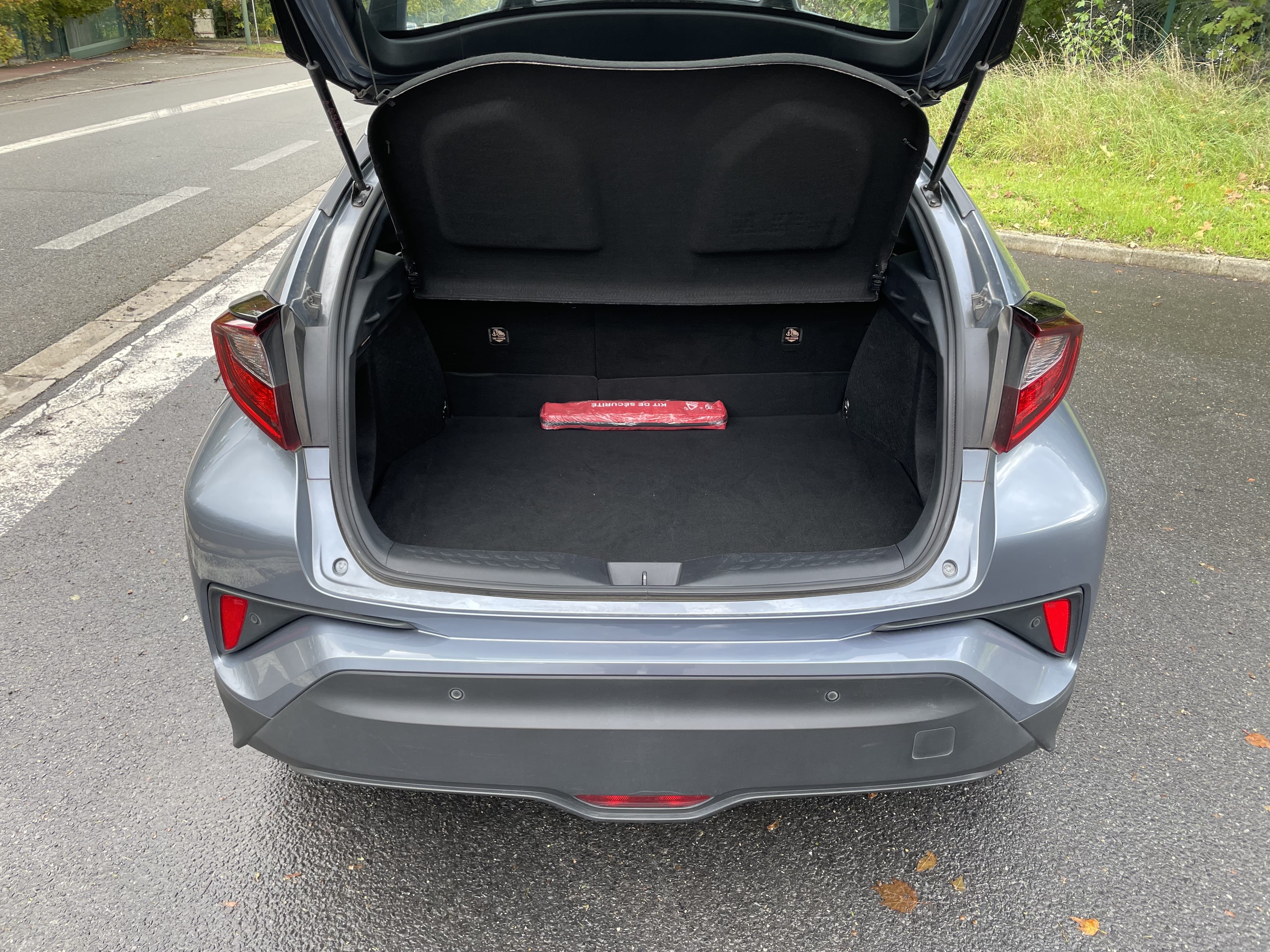 Toyota C-HR Hybrid