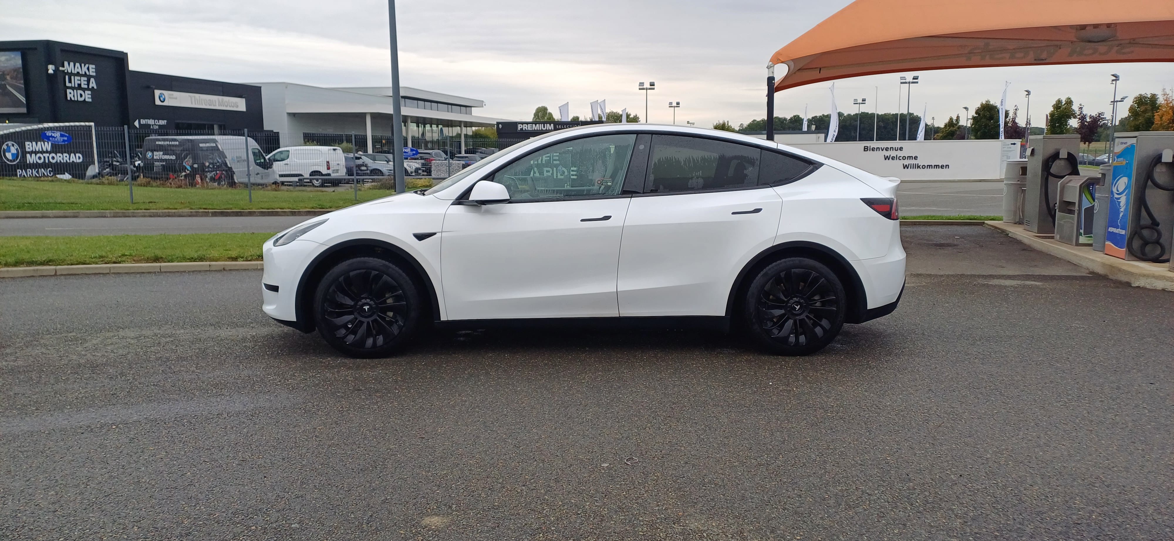 Tesla Model Y avec Climatisation