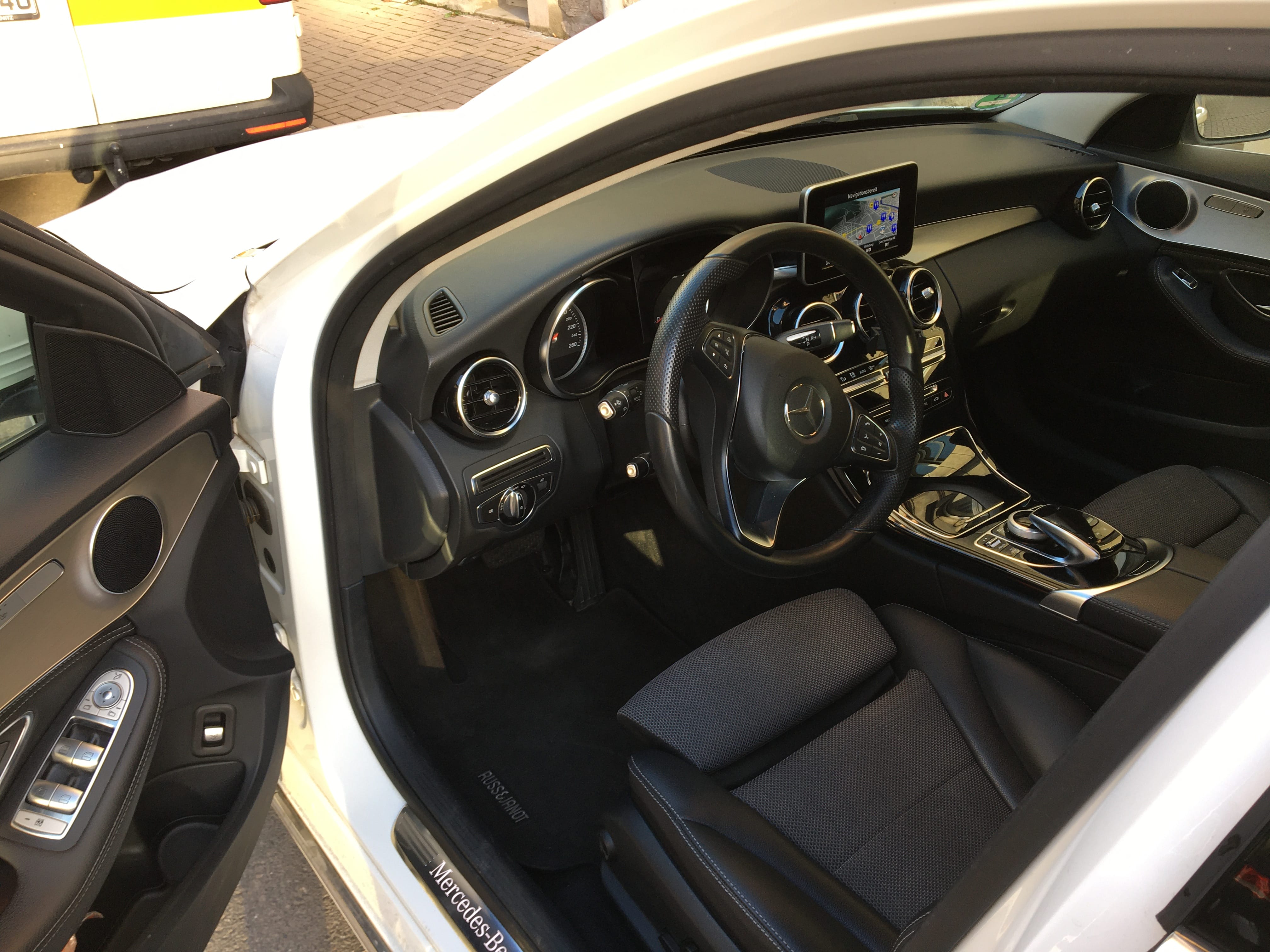 Mercedes C-Klasse T-Model 180 CDI mit Navigationsgerät